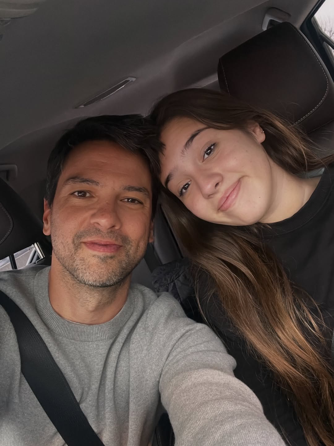 El Chino Leunis con su hija, Delfina | Fuente: Instagram/leandroleunis