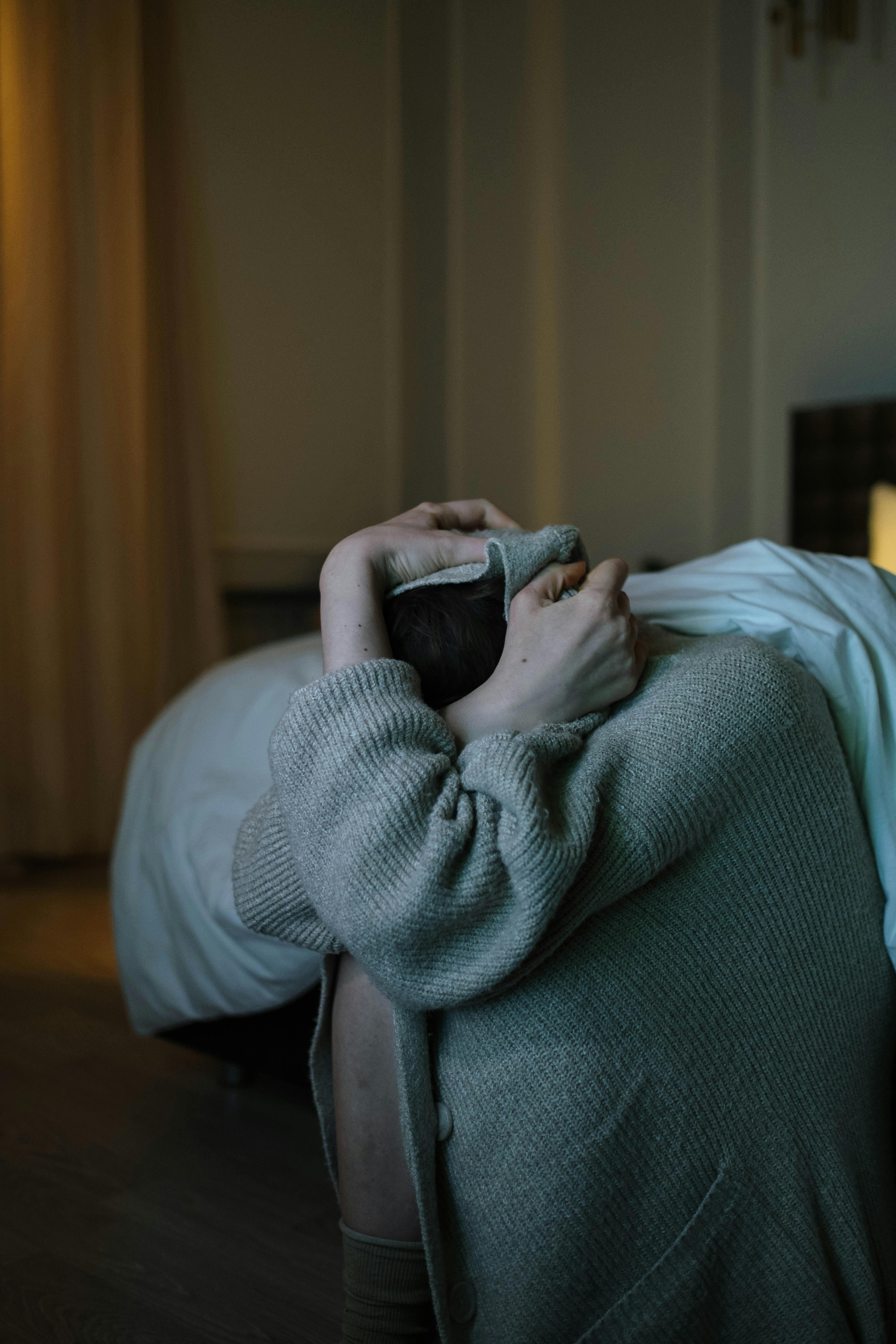 Una mujer miserable | Fuente: Pexels