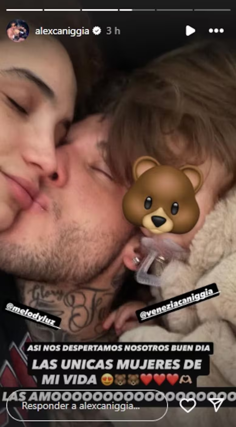 Alex Caniggia junto a Melody Luz y su hija Venezia. | Fuente: Instagram/Álexcaniggia