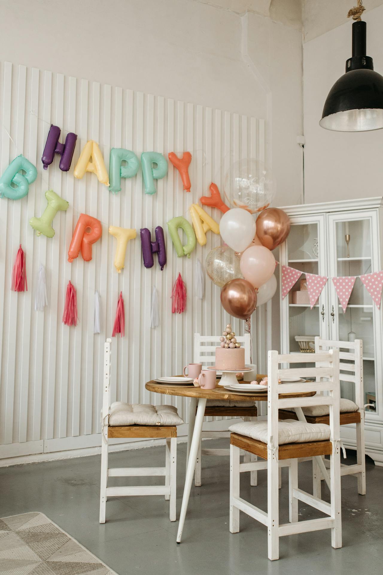 Montaje de una fiesta de cumpleaños | Fuente: Pexels