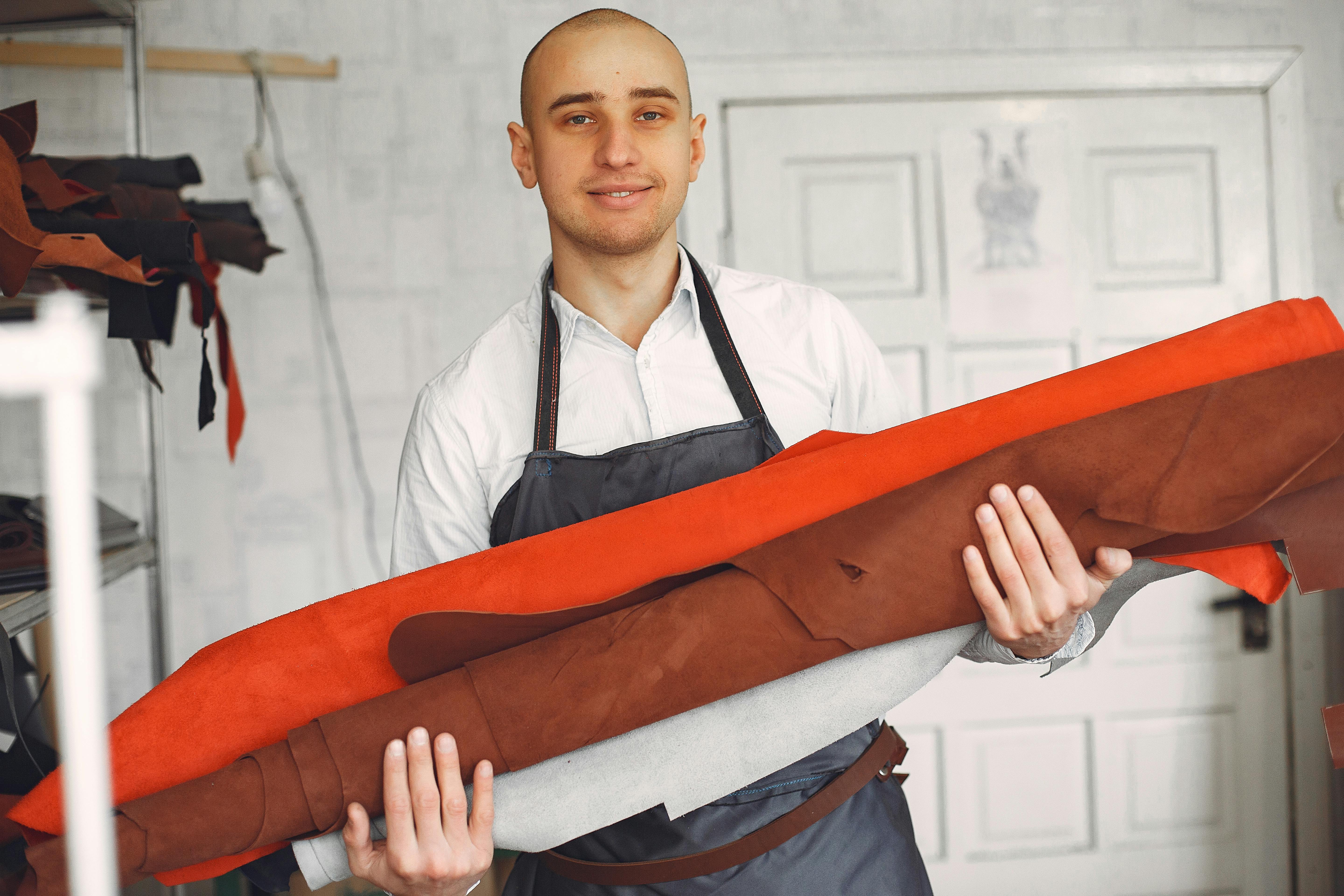 El propietario de un negocio textil | Fuente: Pexels