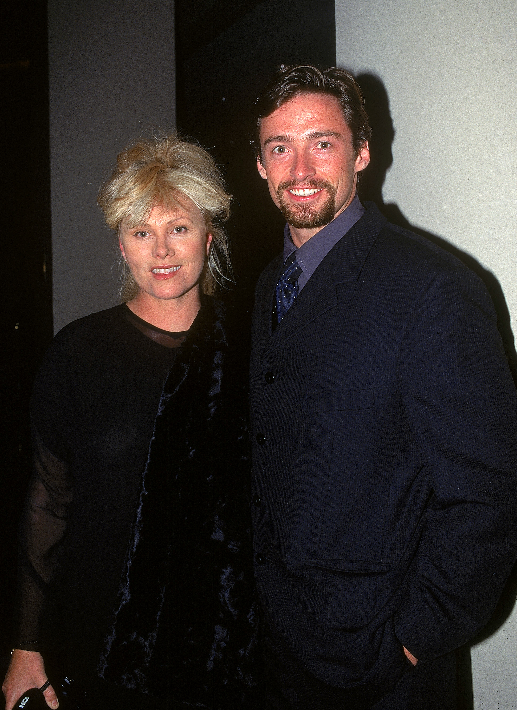 Hugh Jackman y Deborra-Lee Furness en los Premios Variety Club Heart en Sidney, Australia, el 18 de julio de 1997 | Fuente: Getty Images