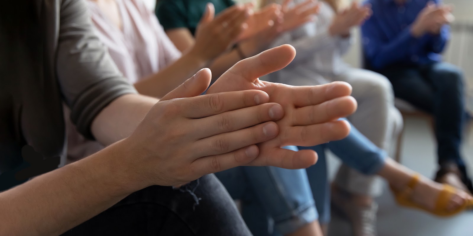 Aplausos | Fuente: Shutterstock