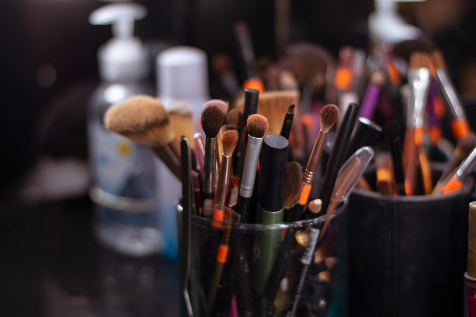 Pinceles de maquillaje | Fuente: Pexels