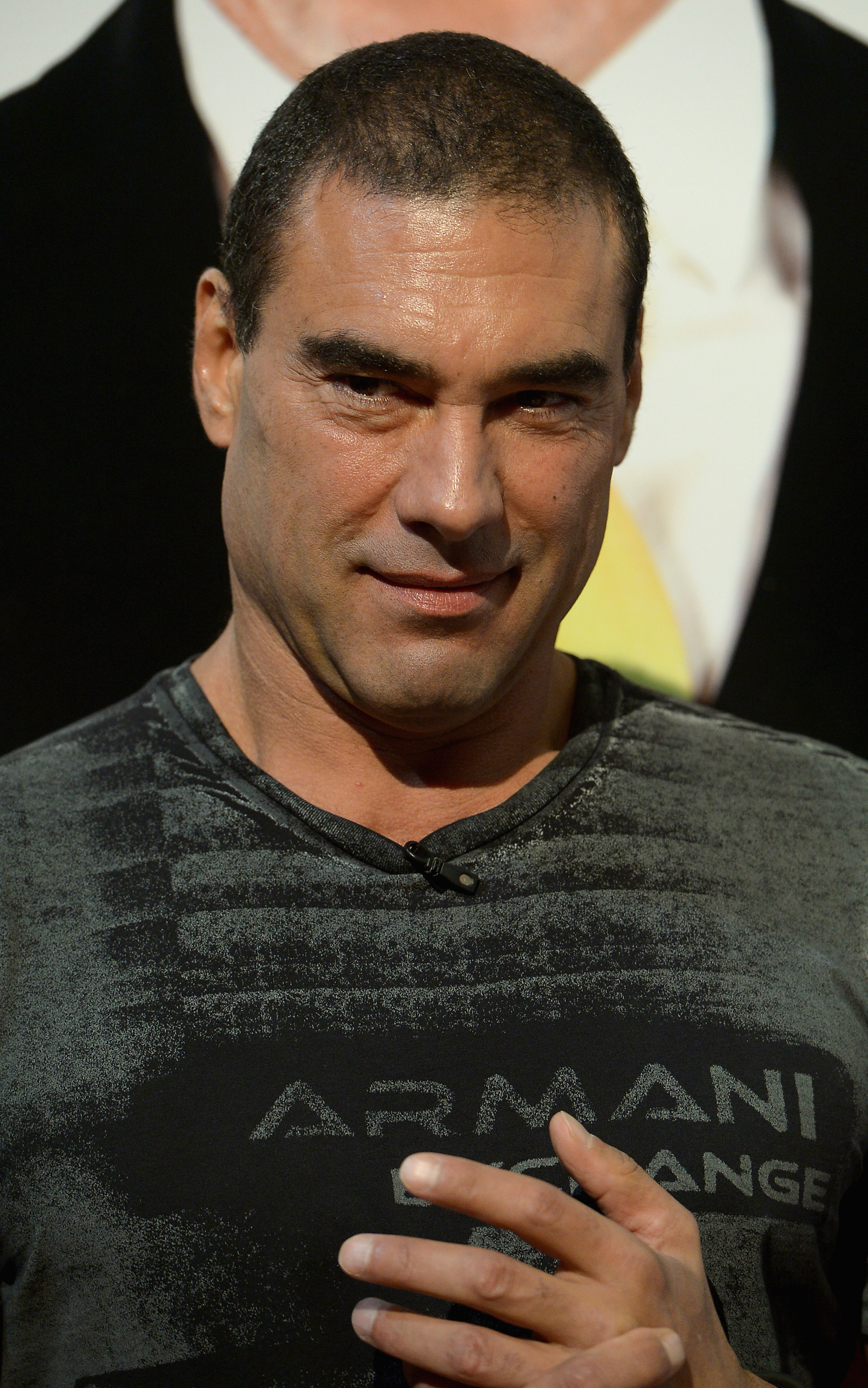 Eduardo Yáñez visita el set de "Despierta América" para promocionar su película "Ladrones" en Univision Studios el 9 de octubre de 2015 en Miami, Florida.
