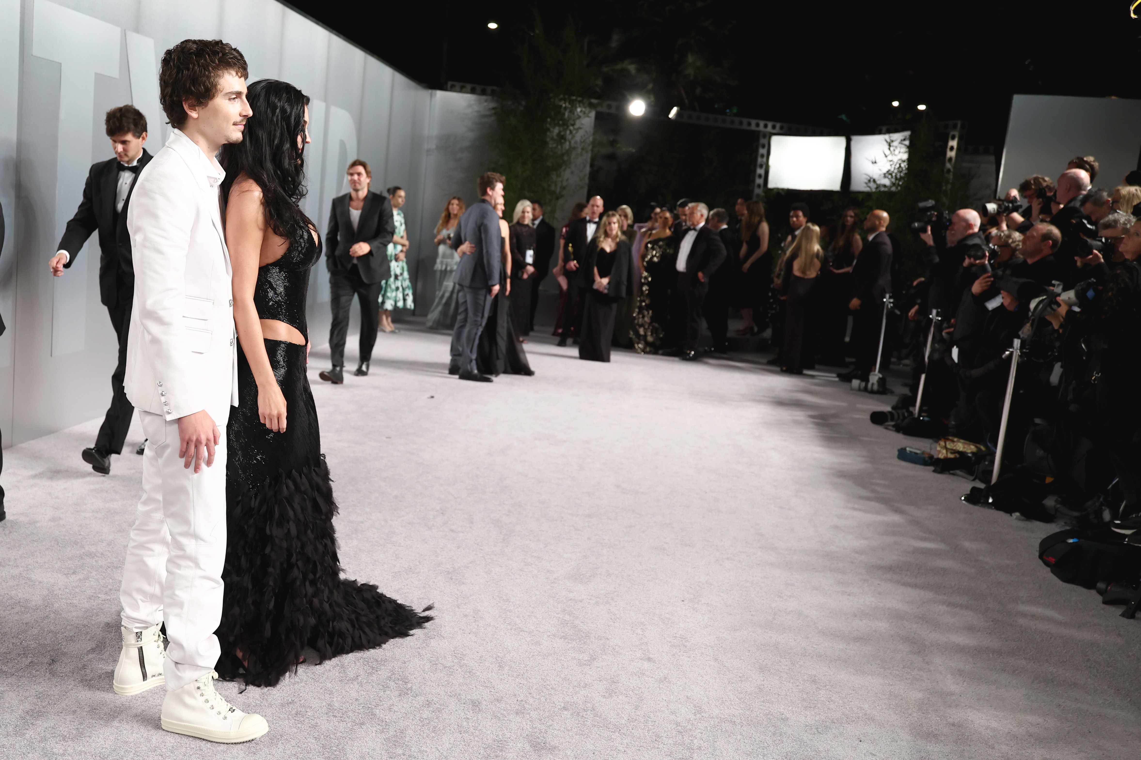 Timothée Chalamet y Kylie Jenner asistieron a la fiesta de los Oscar de Vanity Fair 2026, organizada por Mark Guiducci, en el Museo de Arte del Condado de Los Ángeles el 15 de marzo de 2026 en Los Ángeles, California. | Fuente: Getty Images