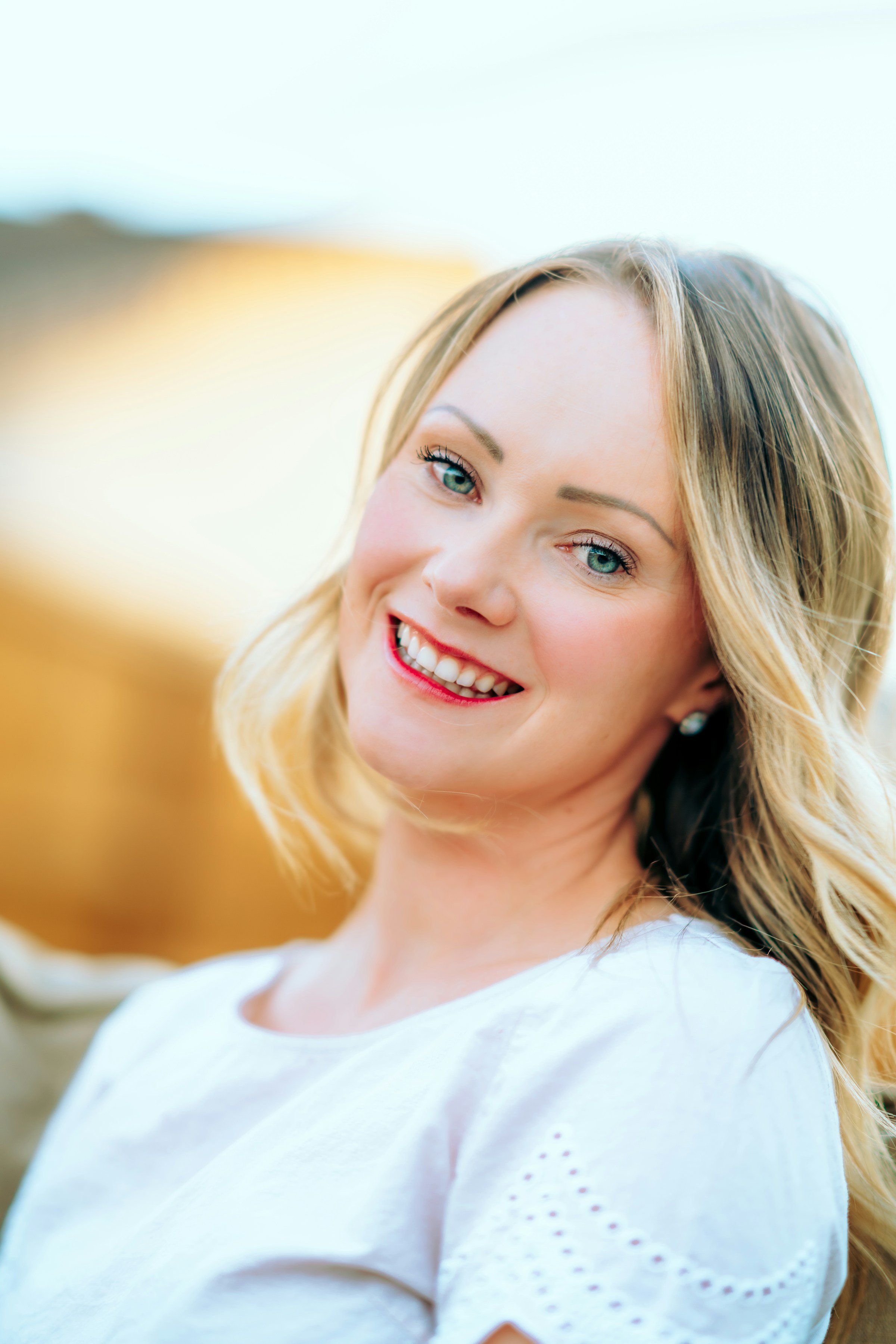 Una mujer sonriente | Fuente: Unsplash