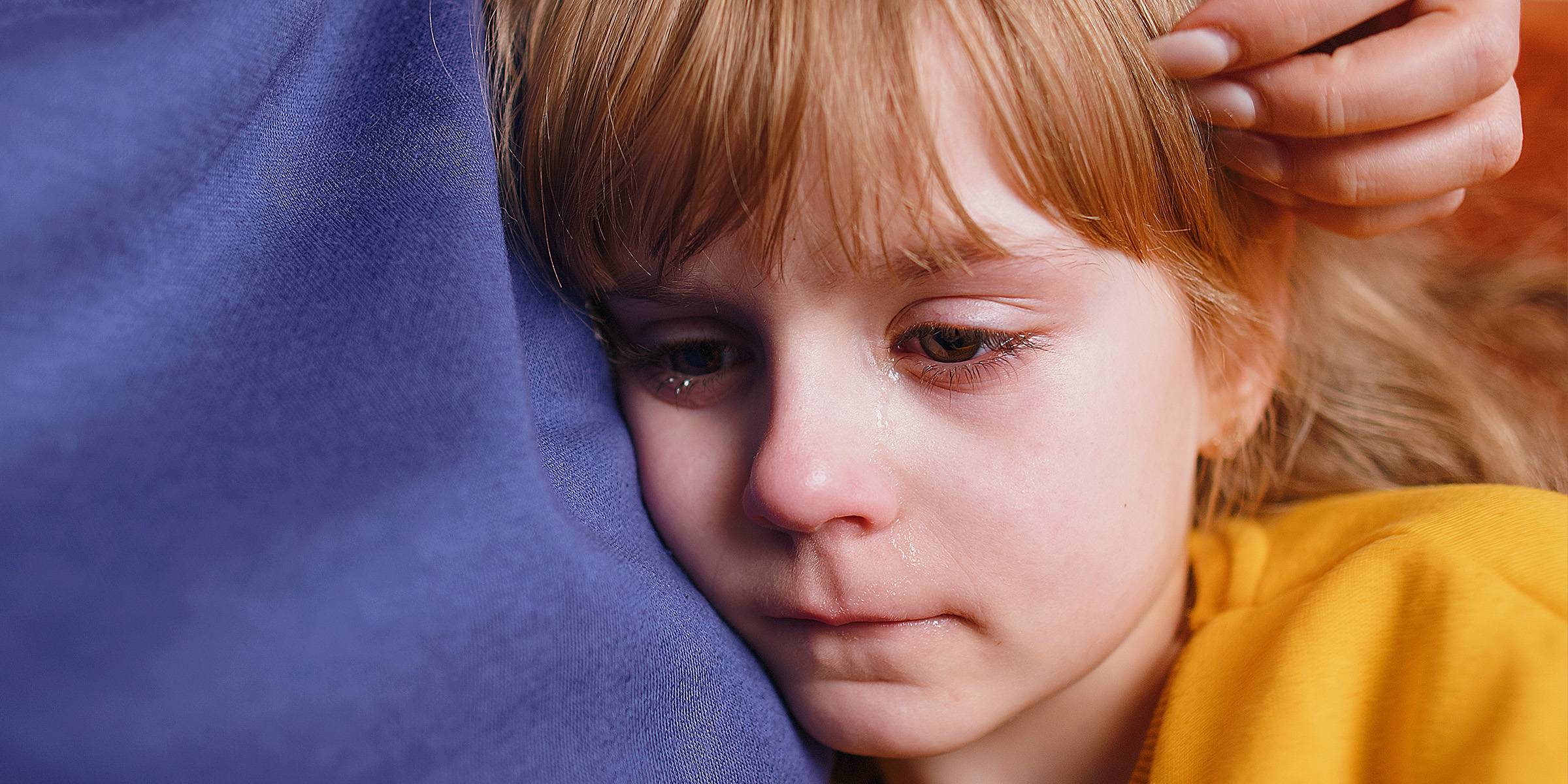 Niña llorando | Fuente: Shutterstock