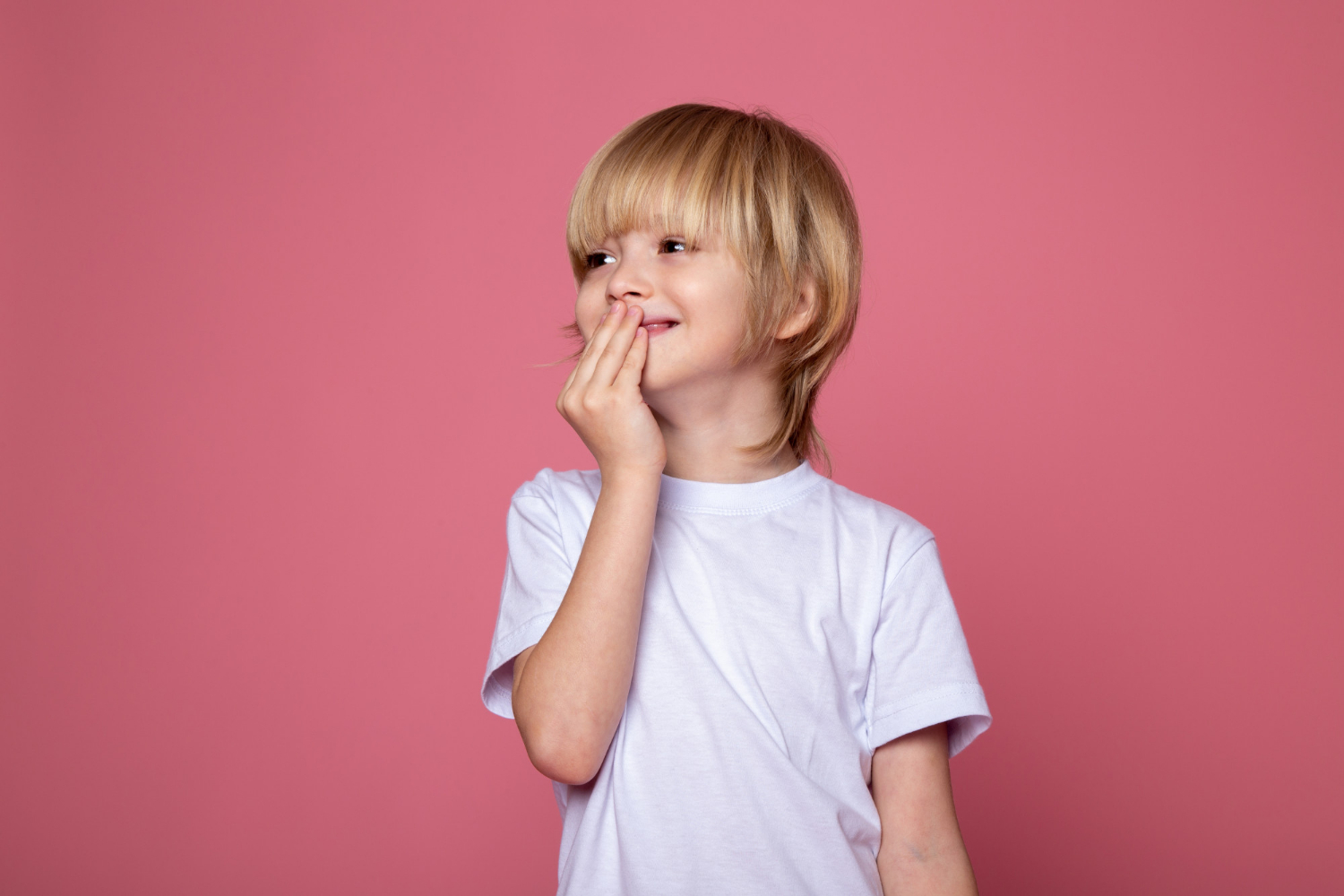 Un niño feliz | Fuente: Freepik