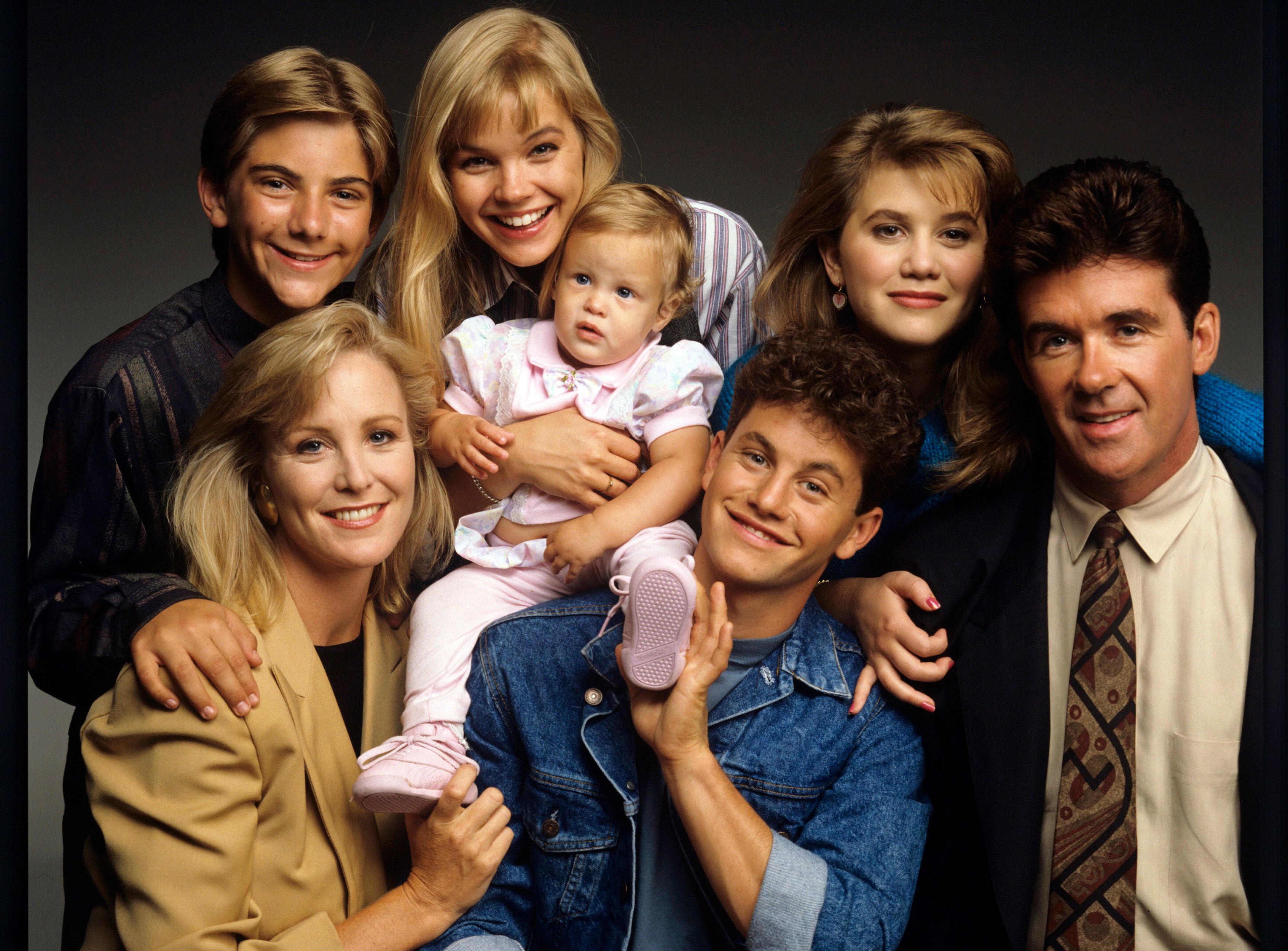 Foto del elenco de "Growing Pains", fechada el 27 de junio de 1989 | Fuente: Getty Images