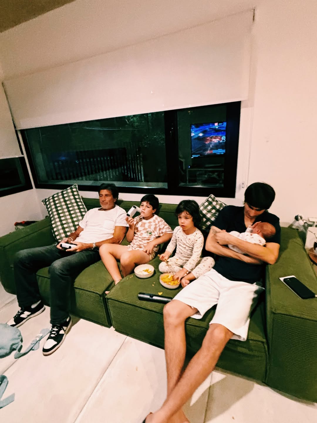 Nicolás Repetto, los hijos de Juana, Toribio, Belisario y Timoteo y Francisco Repetto | Fuente: Instagram/juanarepettook