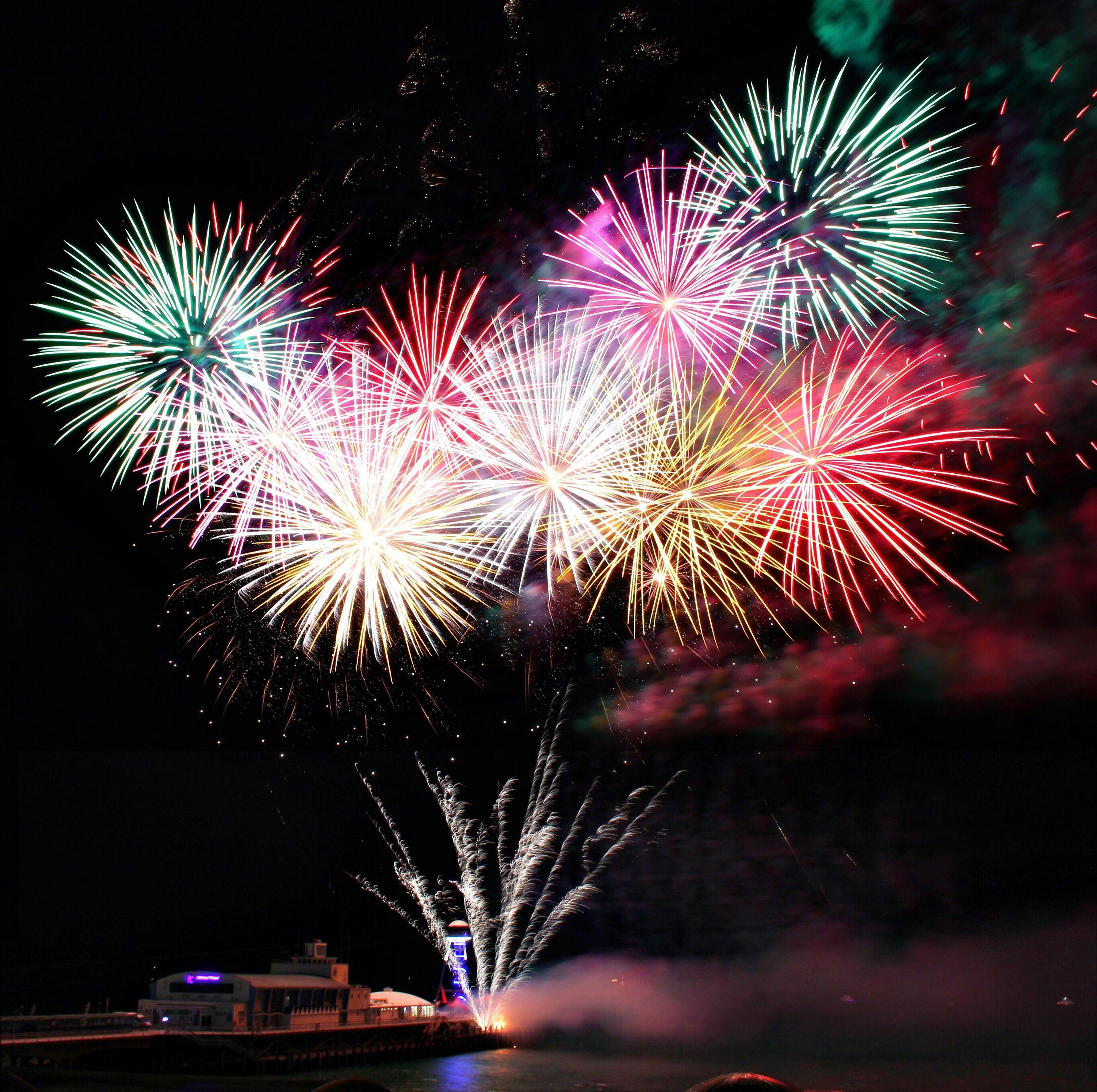 Un espectáculo de fuegos artificiales | Fuente: Pexels