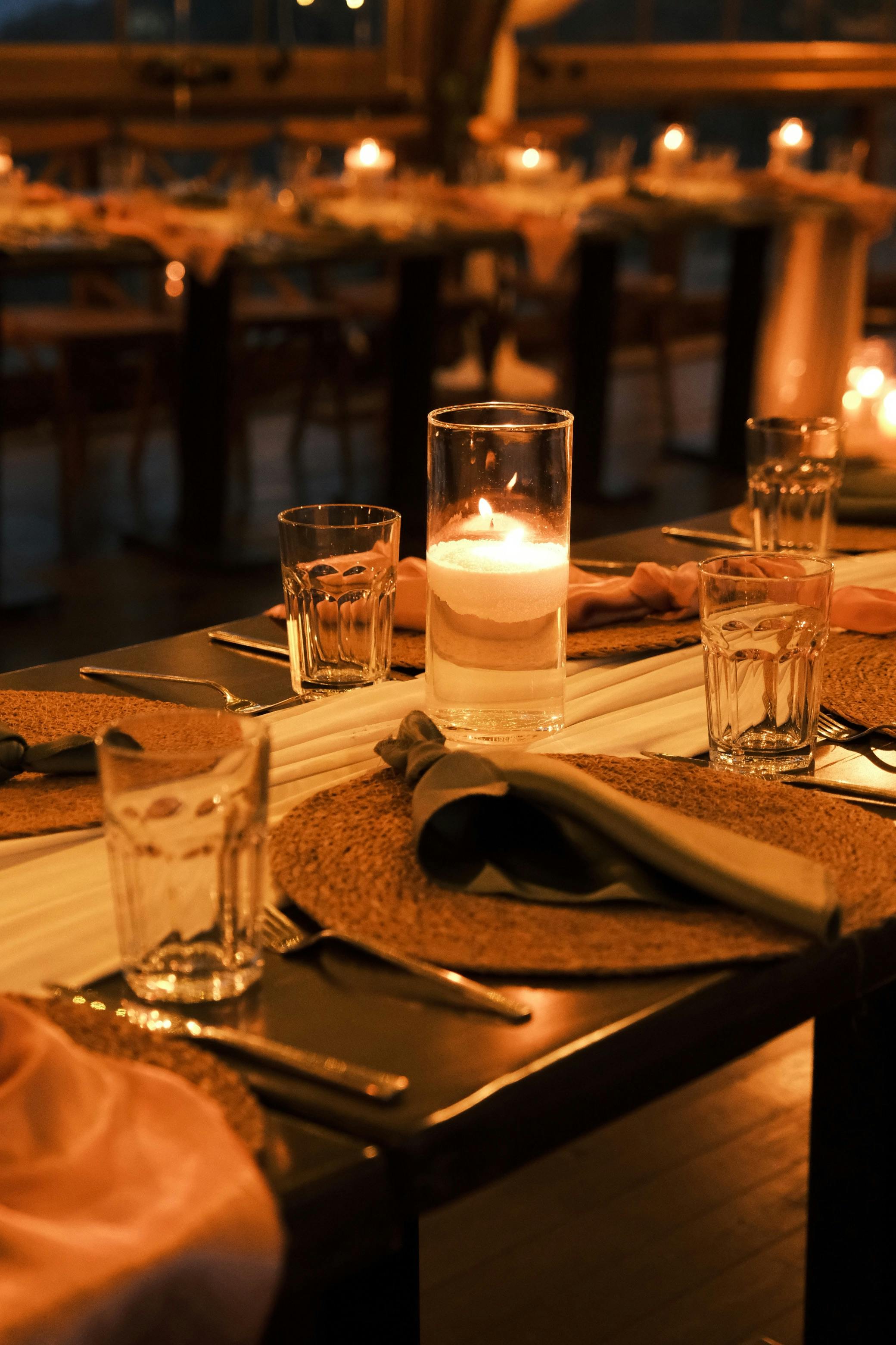 El servicio de mesa de un restaurante de lujo | Fuente: Pexels