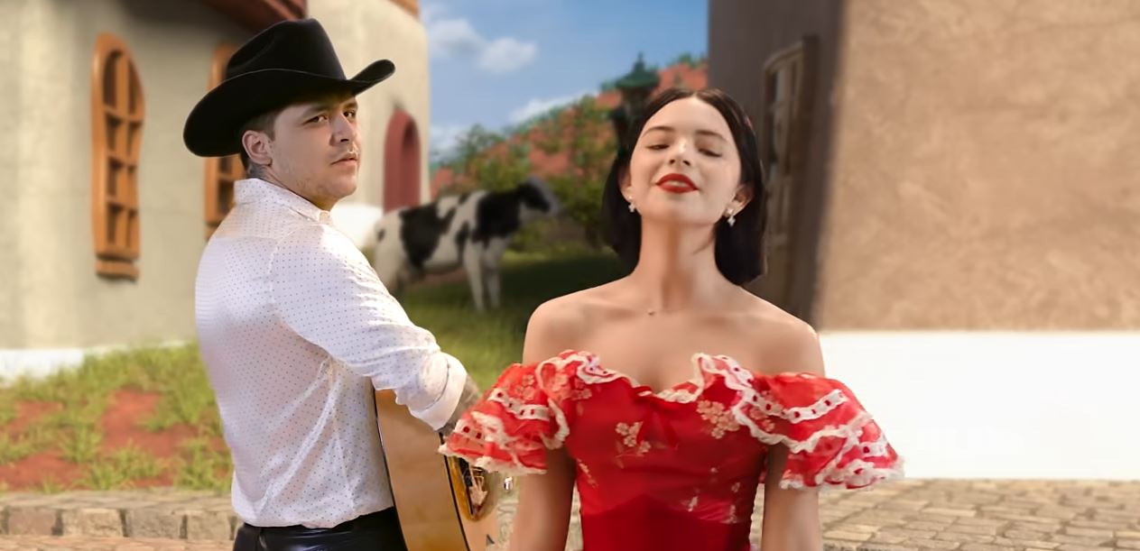 Nodal junto a Ángela Aguilar en el video "Dime Cómo Quieres" | Fuente: YouTube.com/ChristianNodal