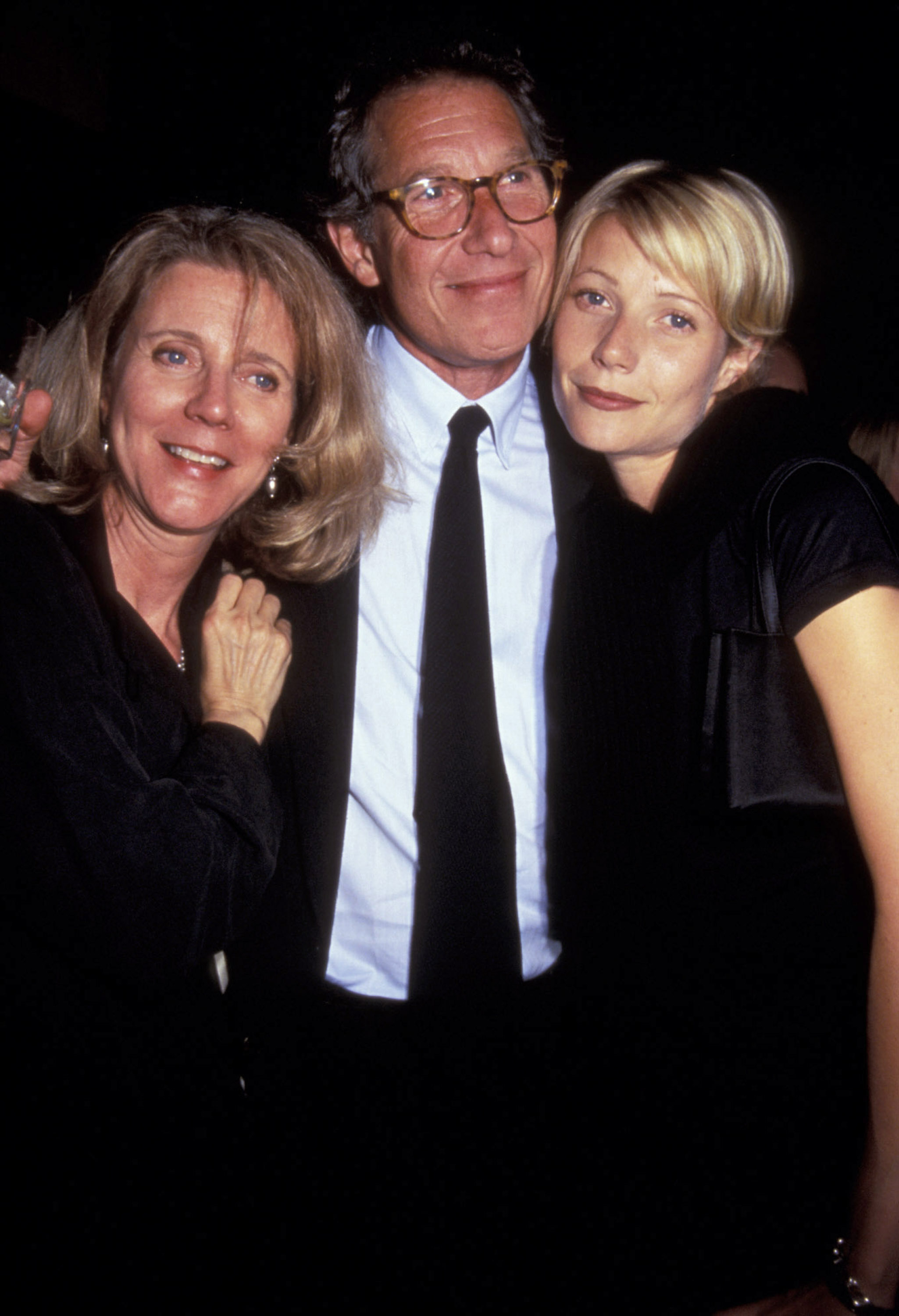 La actriz posa con su esposo y su hija, sin fecha | Fuente: Getty Images