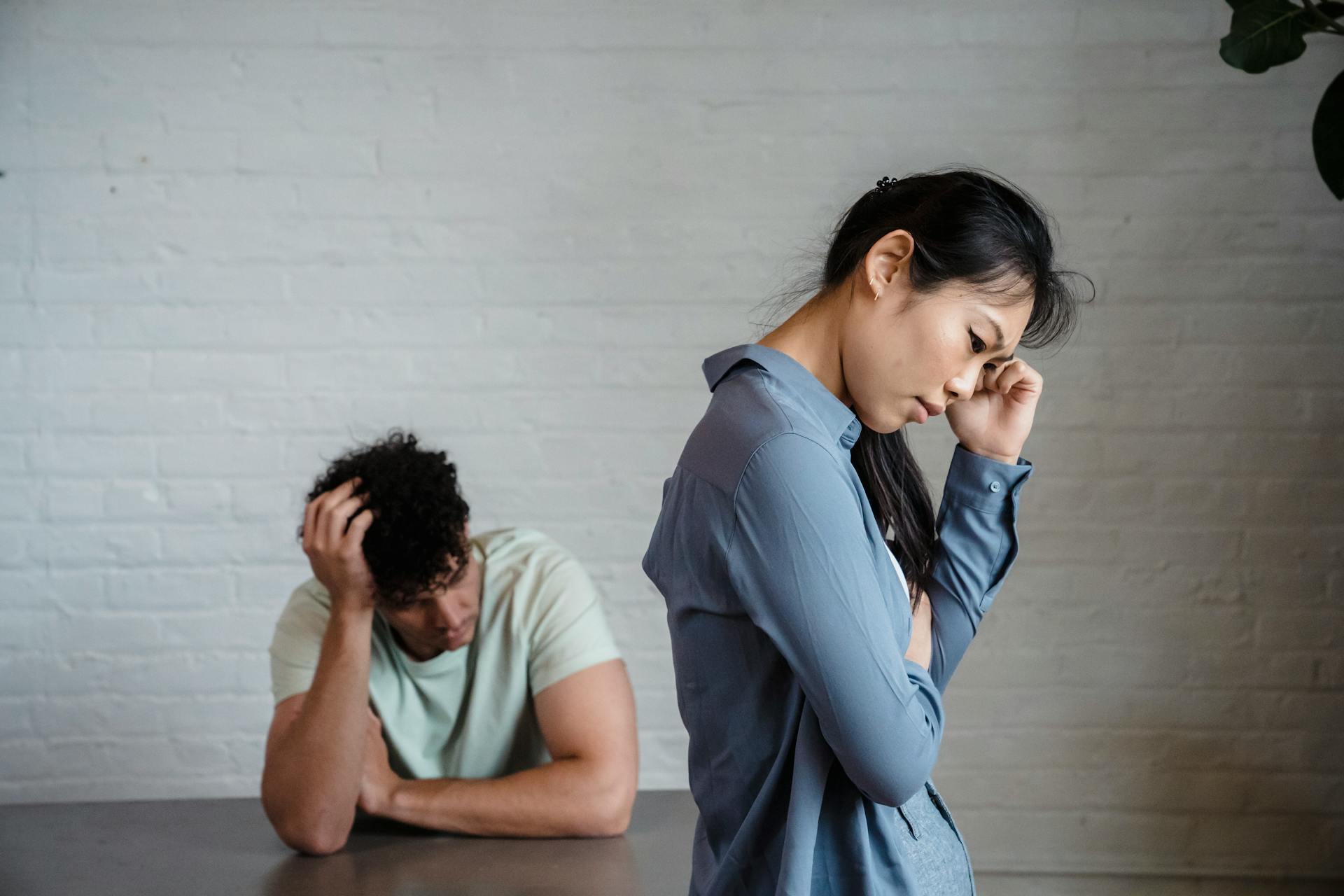 Una pareja lidiando con el desamor | Fuente: Pexels