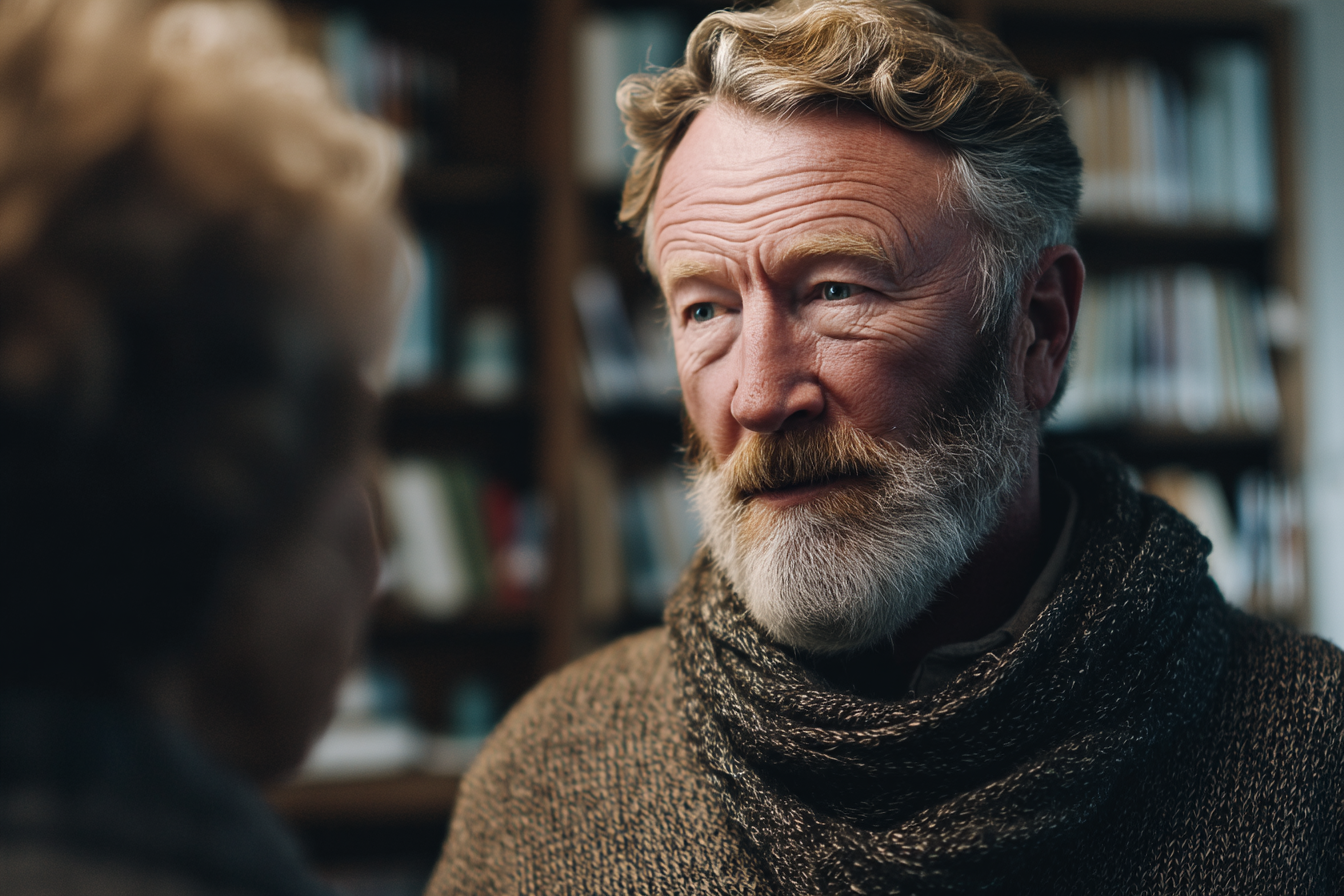 Un hombre hablando con su esposa | Fuente: Midjourney