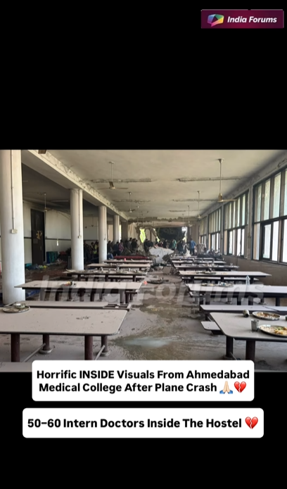 Bandejas polvorientas y comidas a medio comer permanecen en el comedor del albergue, reflejando la brusquedad del incidente, de un vídeo publicado el 12 de junio de 2025 | Fuente: Instagram/indiaforums