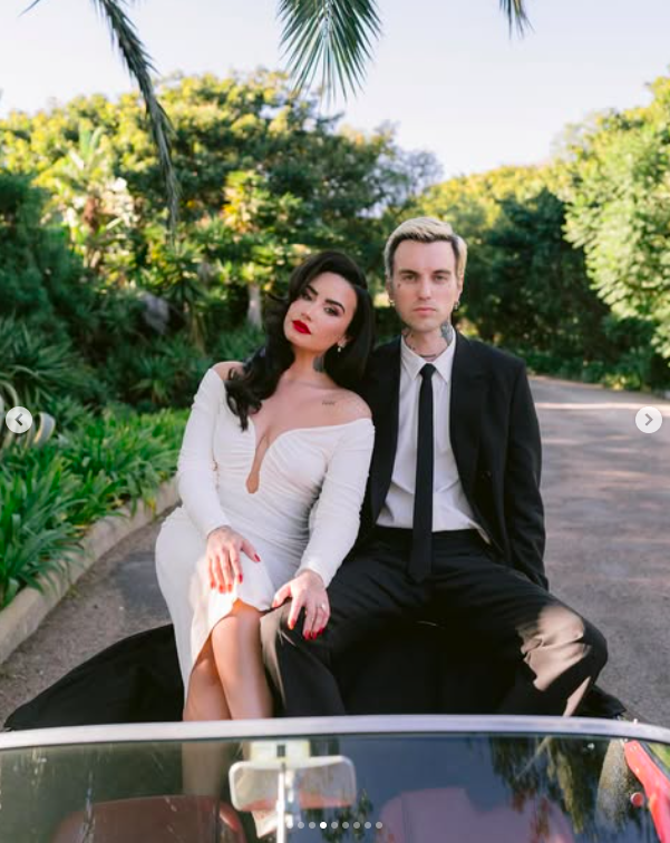 Demi Lovato and Jordan "Jutes" Lutes posando para la camera. | Fuente: Instagram/josevilla