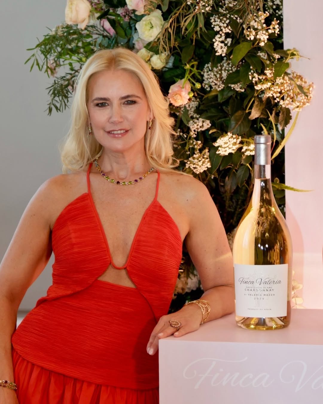 Valeria Mazza emprende en la industria del vino. | Fuente: Instagram/fincavaleriawines