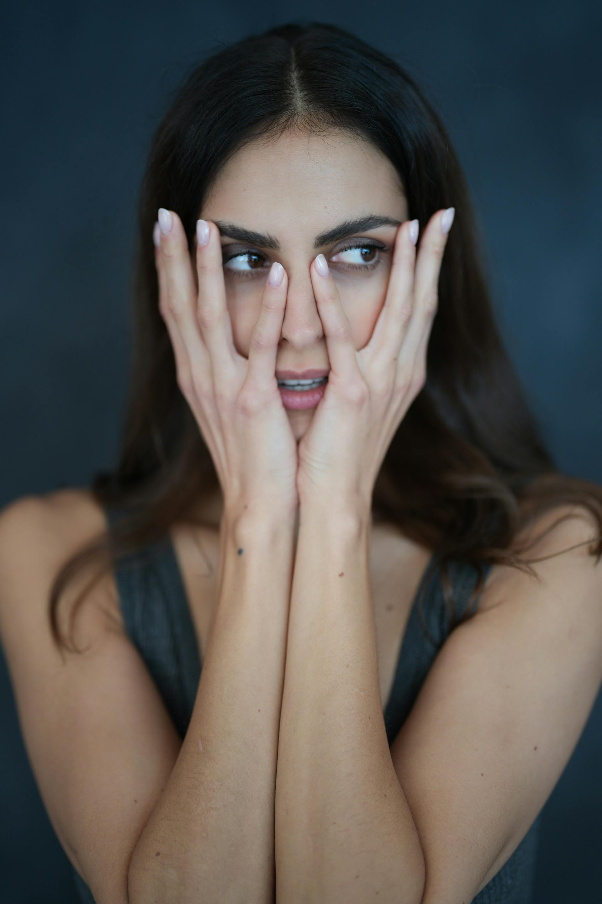 Una mujer conmocionada | Fuente: Pexels