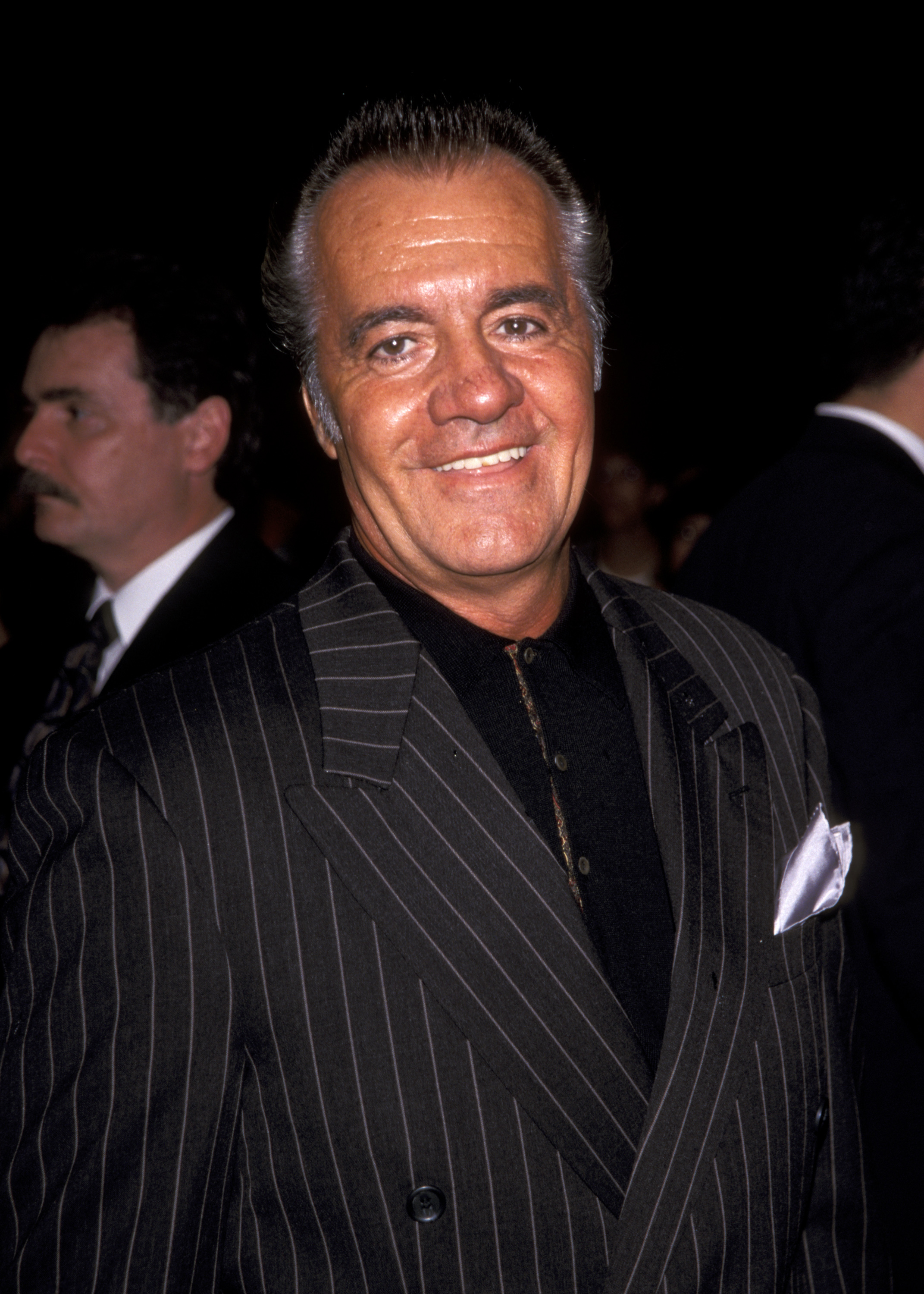 Tony Sirico cumplió condena en el centro penitenciario de Sing Sing antes de empezar su carrera como actor. En esta foto, asistió al estreno de