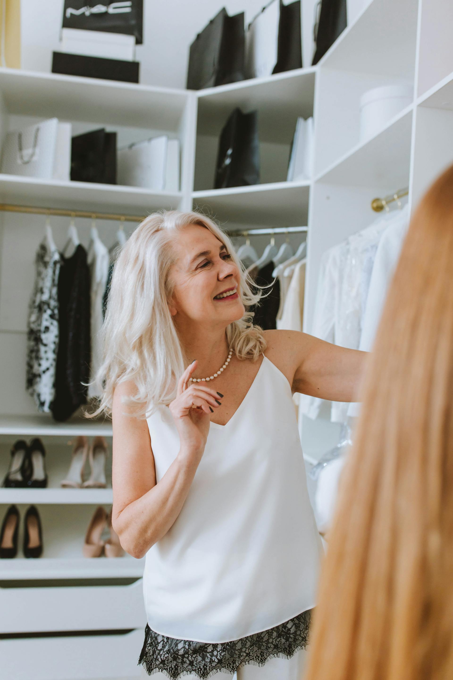 Una mujer feliz | Fuente: Pexels