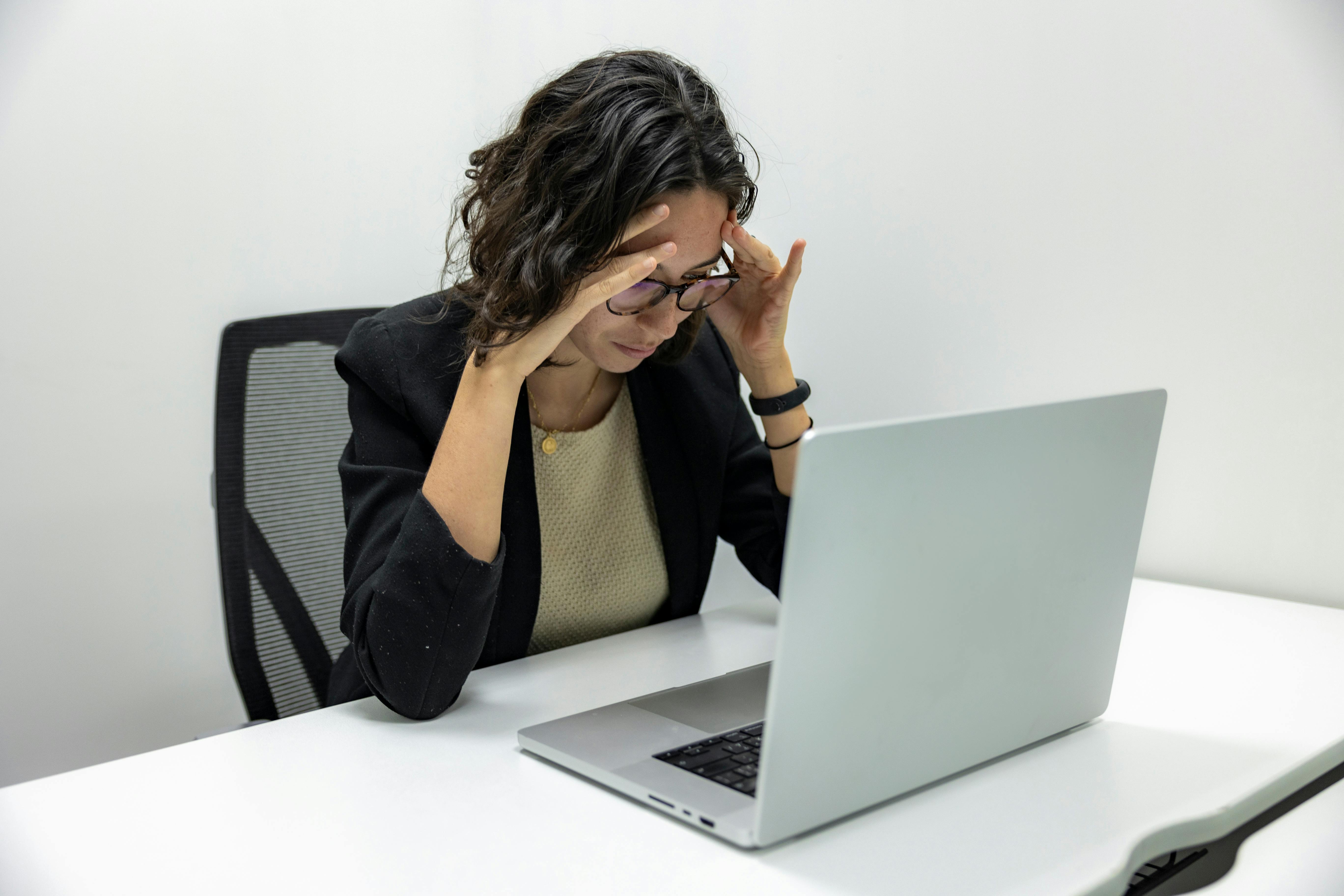 Una mujer disgustada | Fuente: Pexels