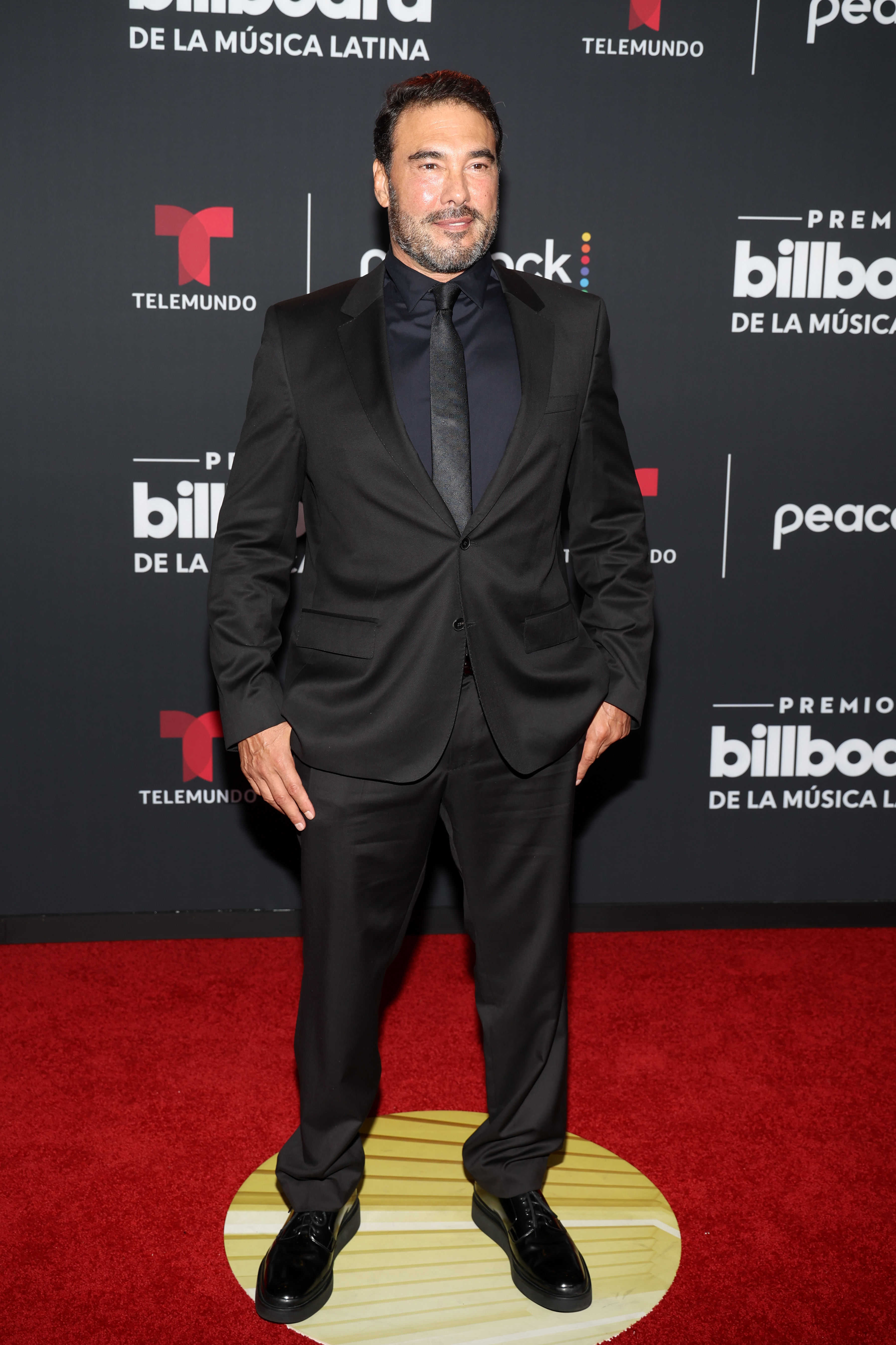 Eduardo Yáñez asiste a los Premios Billboard de la Música Latina 2022 en el Watsco Center el 29 de septiembre de 2022 en Coral Gables, Florida.