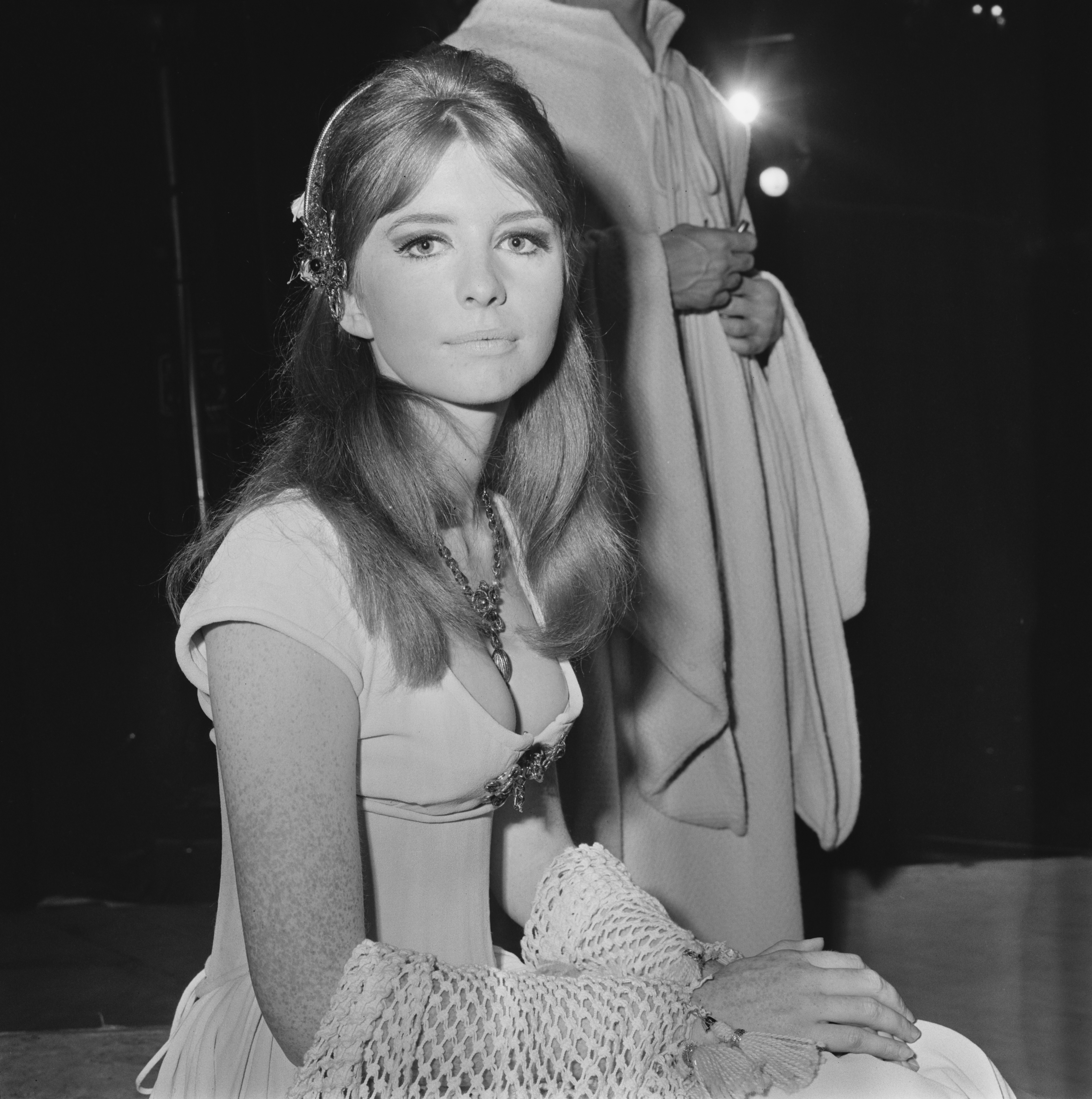 La actriz actuando en "The Winter's Tale" en el Reino Unido en septiembre de 1966 | Fuente: Getty Images