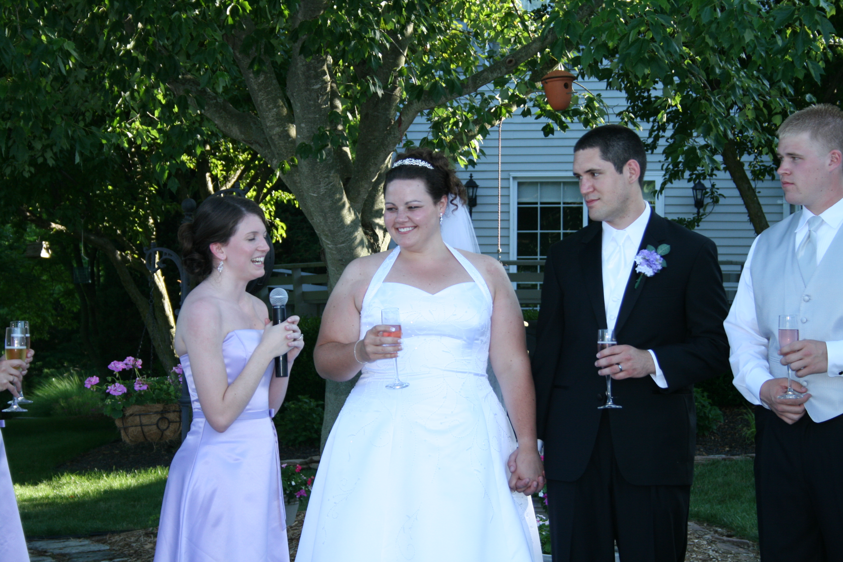 Un brindis de boda | Fuente: Flickr