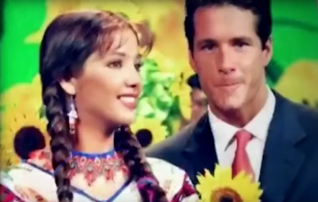 Adela Noriega como María Isabel y Fernando Carrillo como Ricardo Mendiola en la telenovela "María Isabel" | Fuente: YouTube/Imagen Entretenimiento