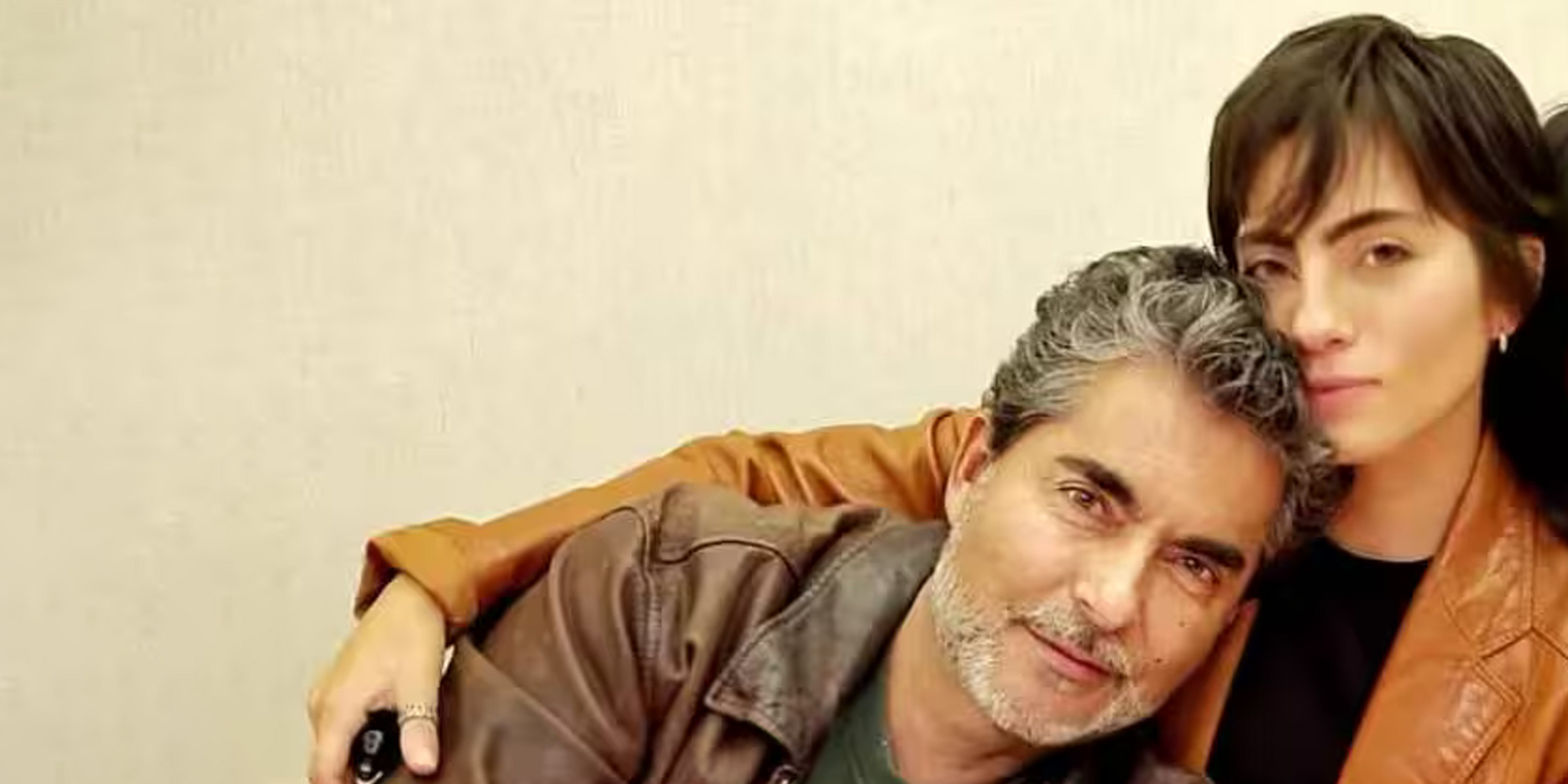 Raúl Araiza y su hija, Roberta | Fuente: Instagram/negroaraiza