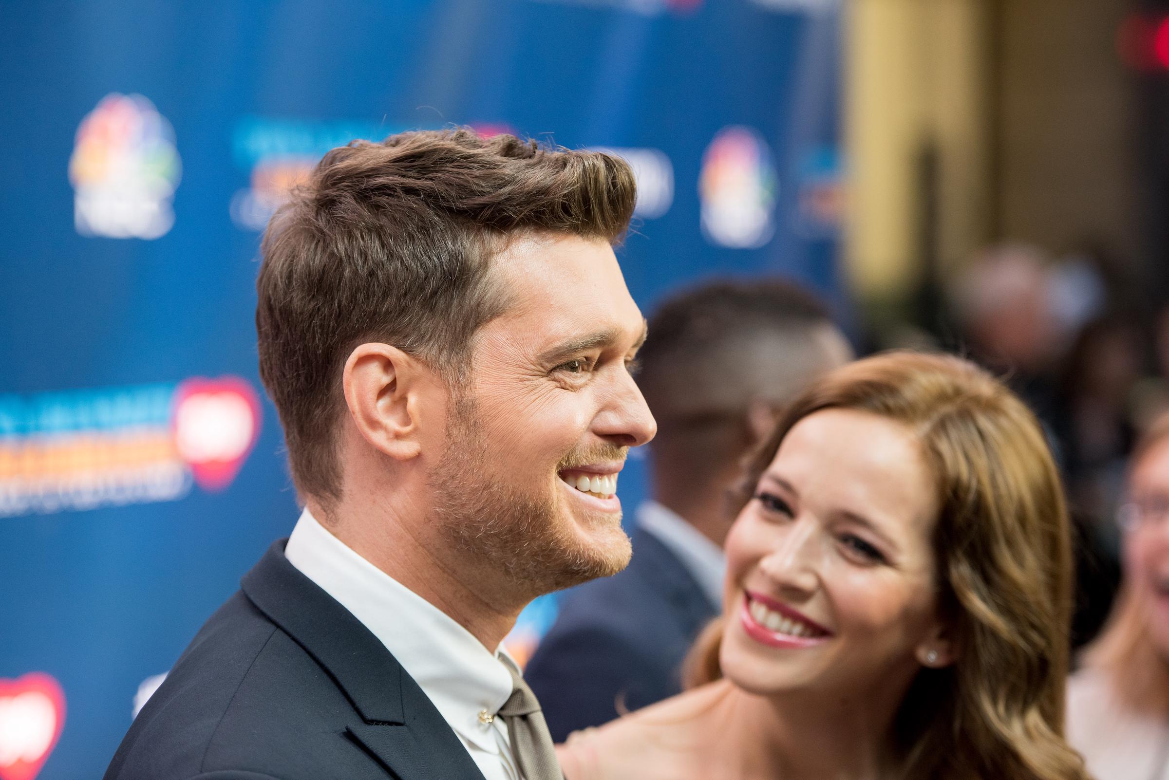 Michael Bublé y Luisana Lopilato asisten a Tony Bennett Celebrates 90: The Best Is Yet To Come en el Radio City Music Hall el 15 de septiembre de 2016 en la ciudad de Nueva York. | Fuente: Getty Images