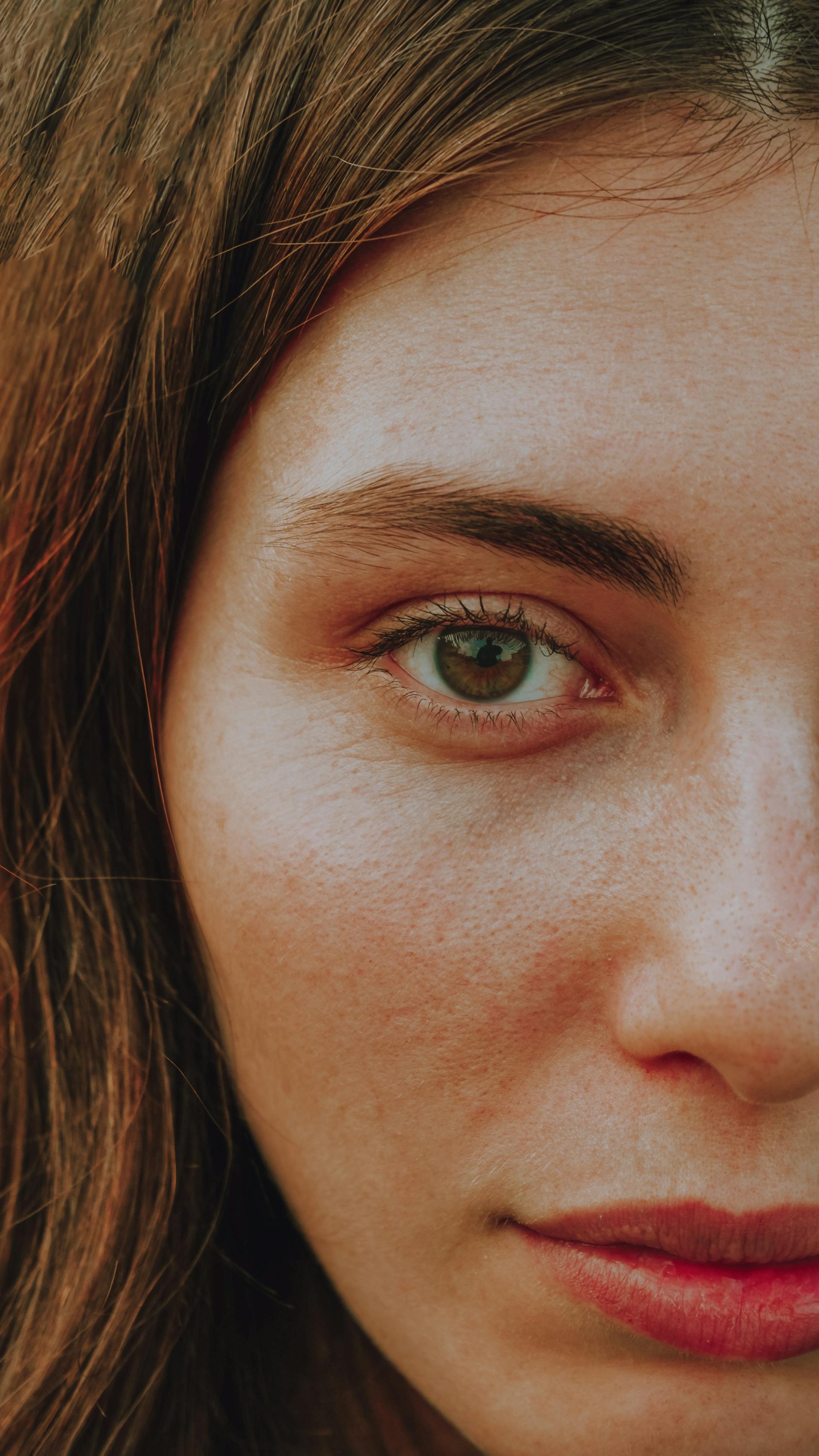 Primer plano de la cara de una mujer | Fuente: Pexels