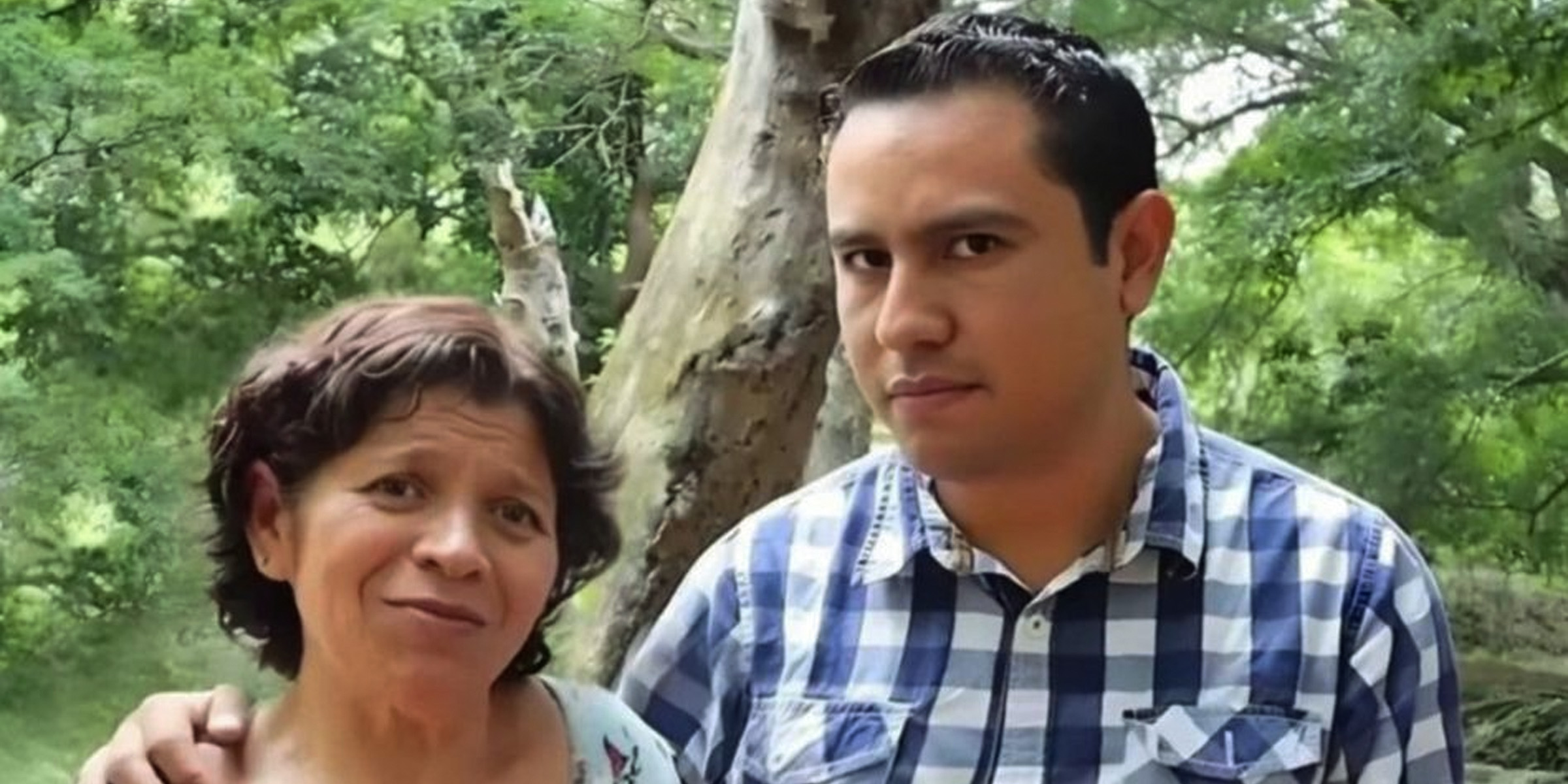 Doña Lety junto a Jaime Toral. | Fuente: facebook.com/Telediariomty