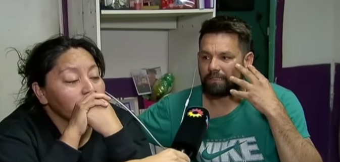 Luis, padre de Ángel, junto a su actual pareja Lorena. | Fuente: Youtube/Telenoche y eltrece