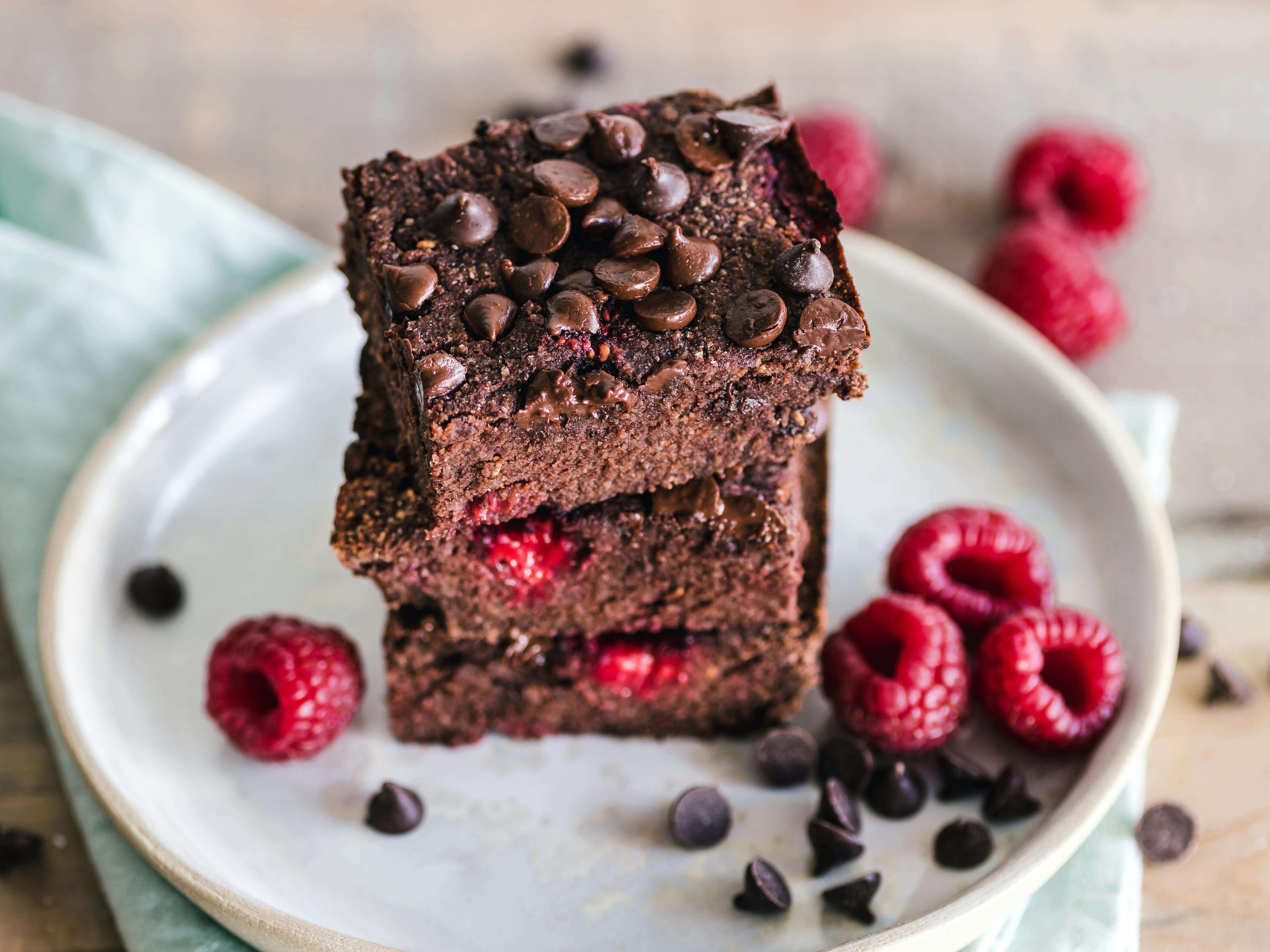 Brownies en un plato | Fuente: Pexels