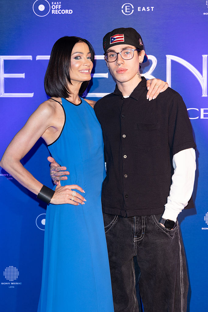 Dayanara Torres y Ryan Adrian Muñiz llegan a la fiesta de lanzamiento del álbum "Eterno" de Prince Royce en EAST Miami, el 23 de mayo de 2025 en Miami, Florida. | Foto: Getty Images