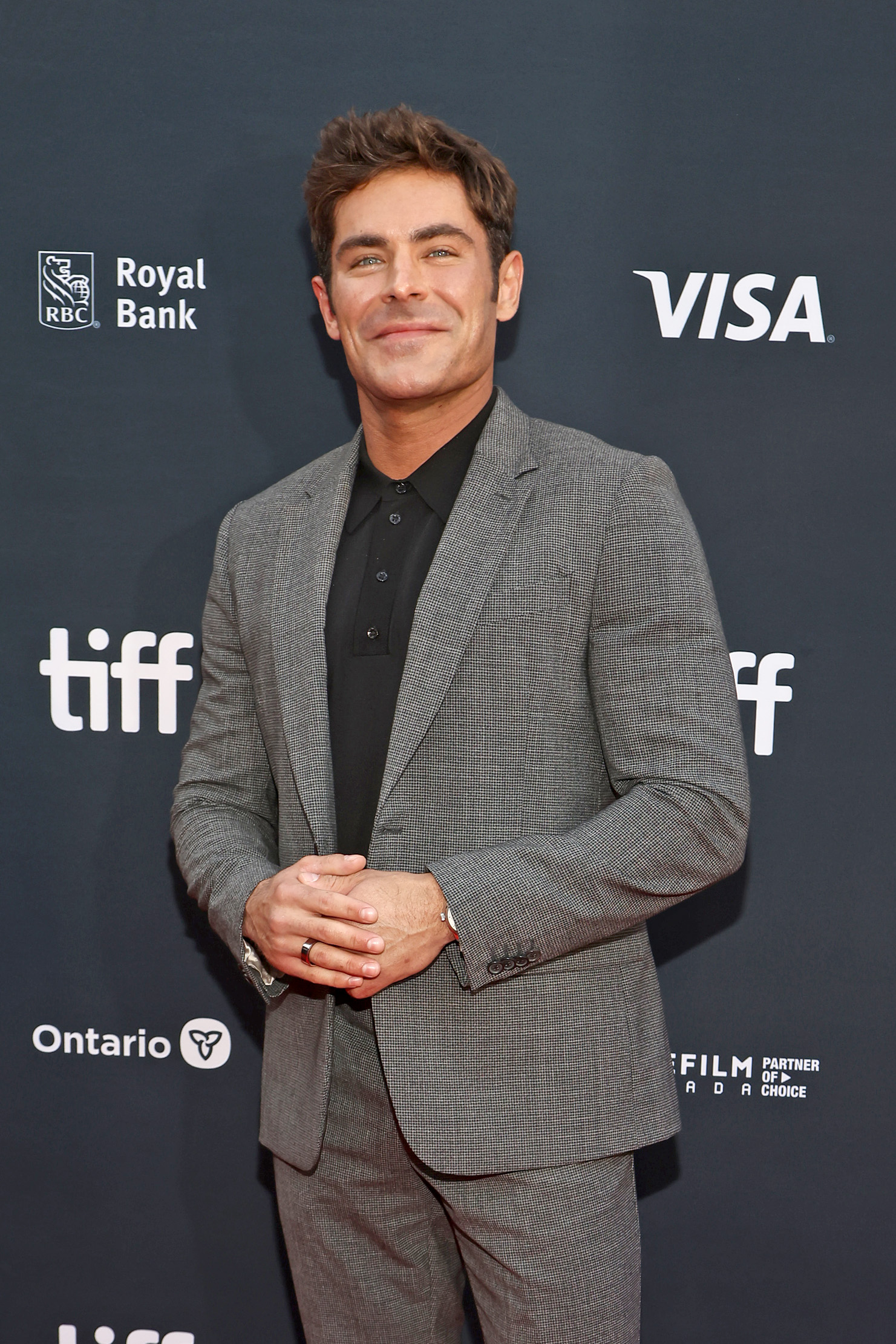 Zac Efron asiste al estreno de "The Greatest Beer Run Ever" durante el Festival Internacional de Cine de Toronto 2022, el 13 de septiembre de 2022. | Fuente: Getty Images