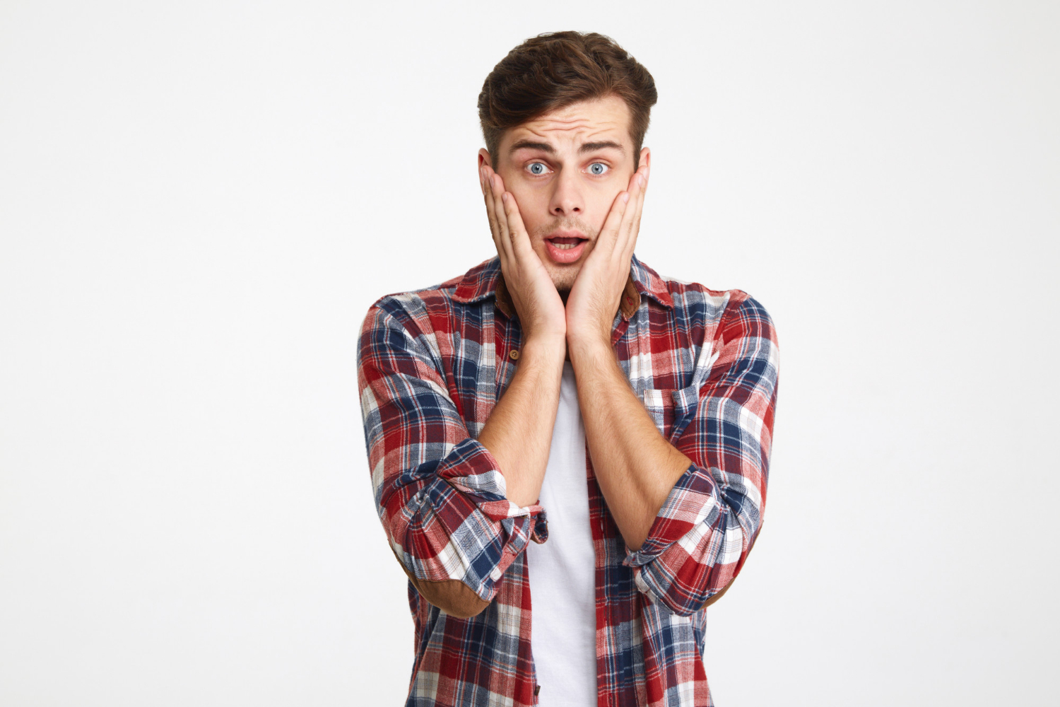 Un hombre agitado | Fuente: Freepik