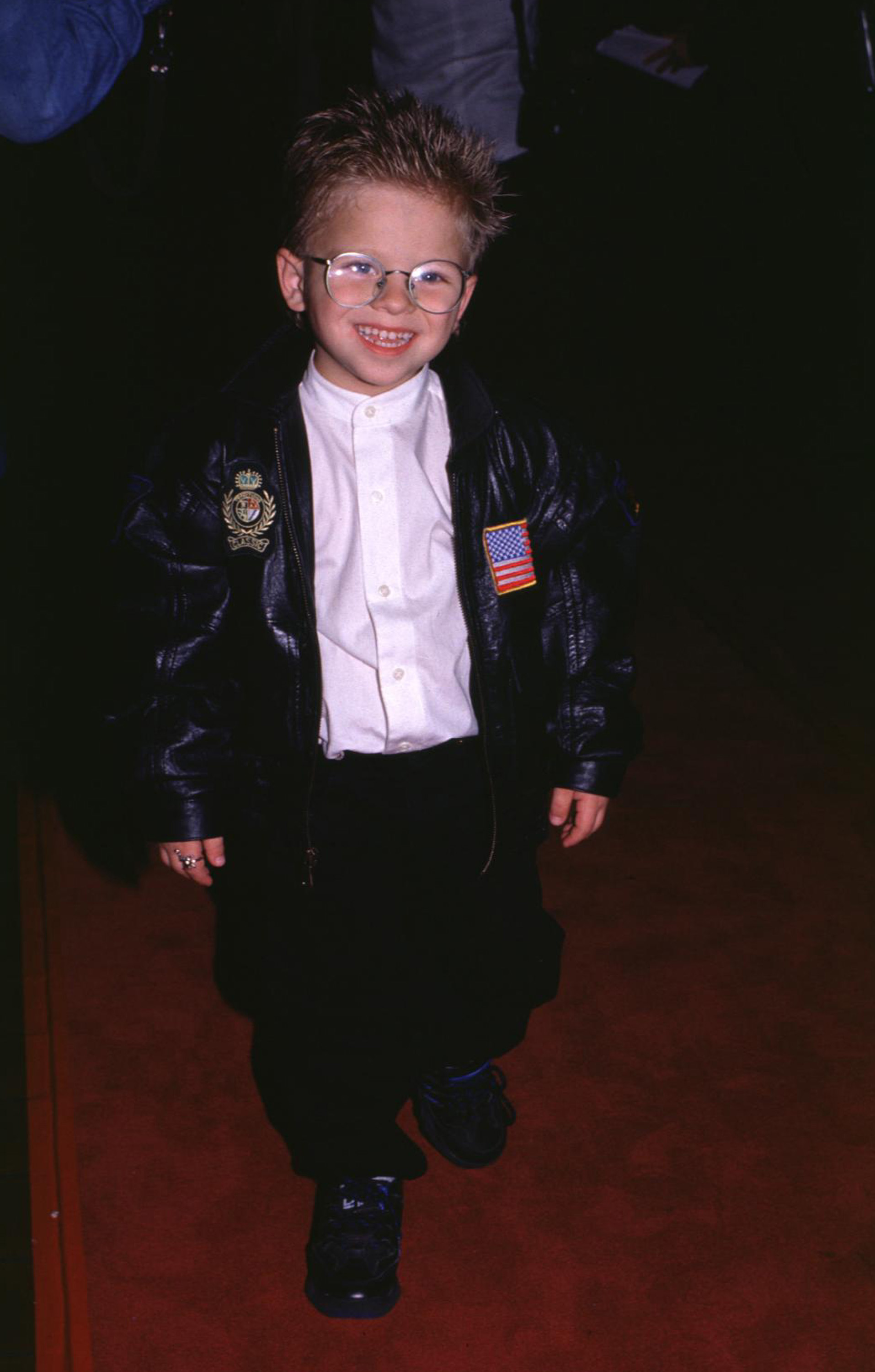Jonathan Lipnicki durante el estreno de "Jerry Maguire" en Nueva York en 1996. | Fuente: Getty Images