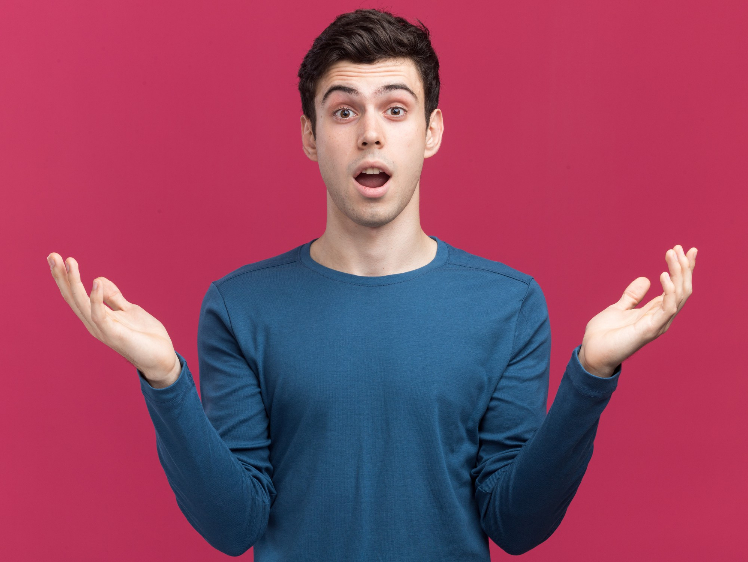 Un joven frustrado | Fuente: Freepik