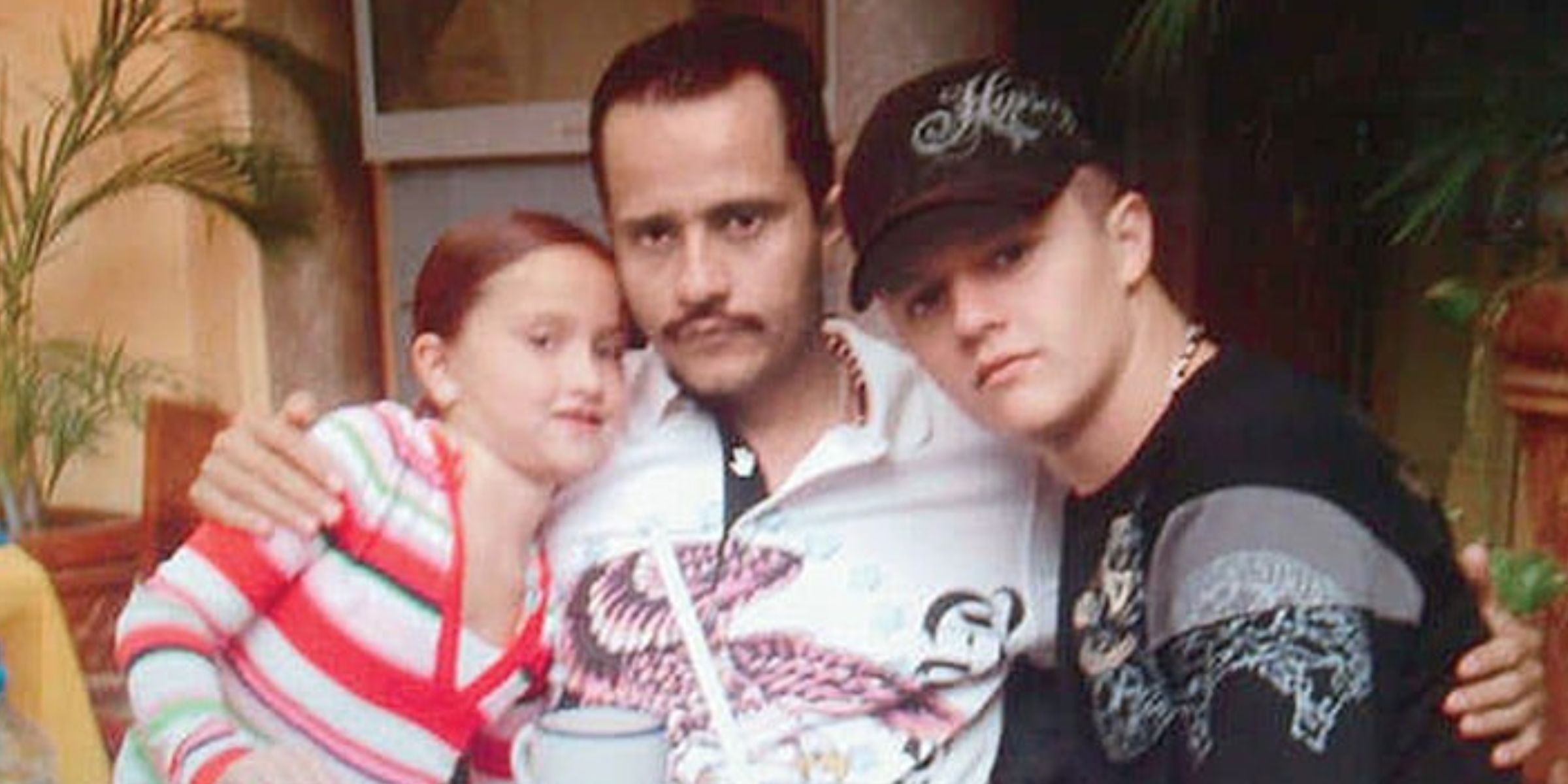 Nemesio Oseguera Cervantes, alias "El Mencho", junto a sus hijos | Fuente: X/RollingStone