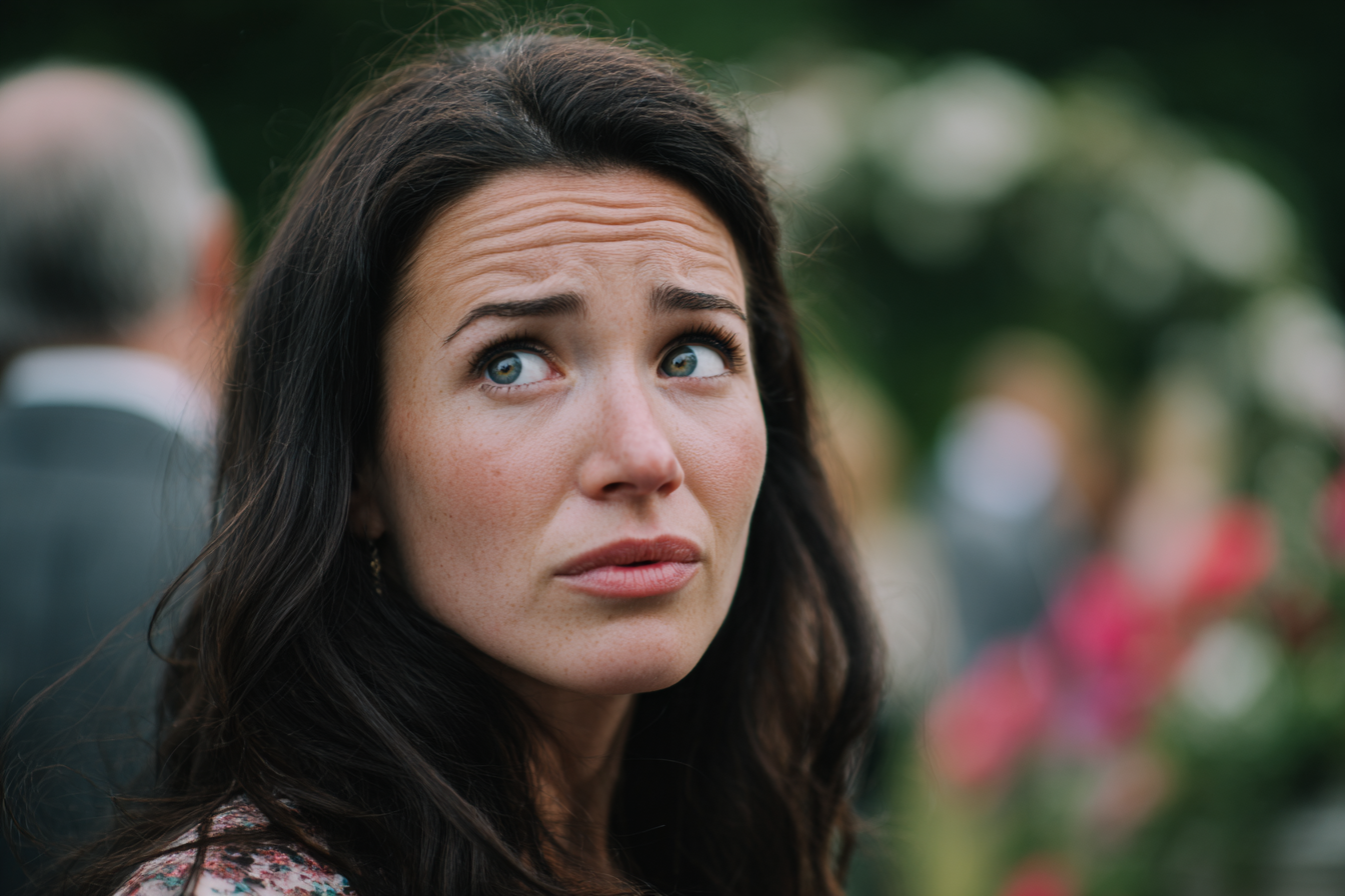 Una mujer de aspecto triste | Fuente: Midjourney