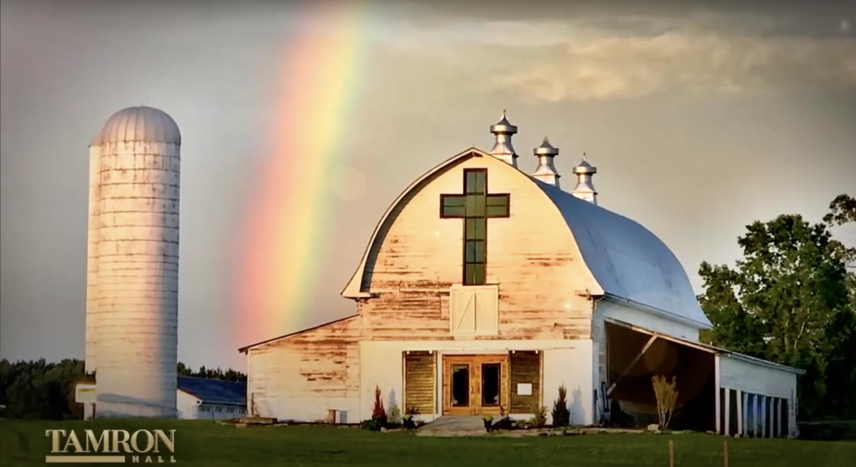 La granja de la pareja | Fuente: YouTube/TamronHallShow