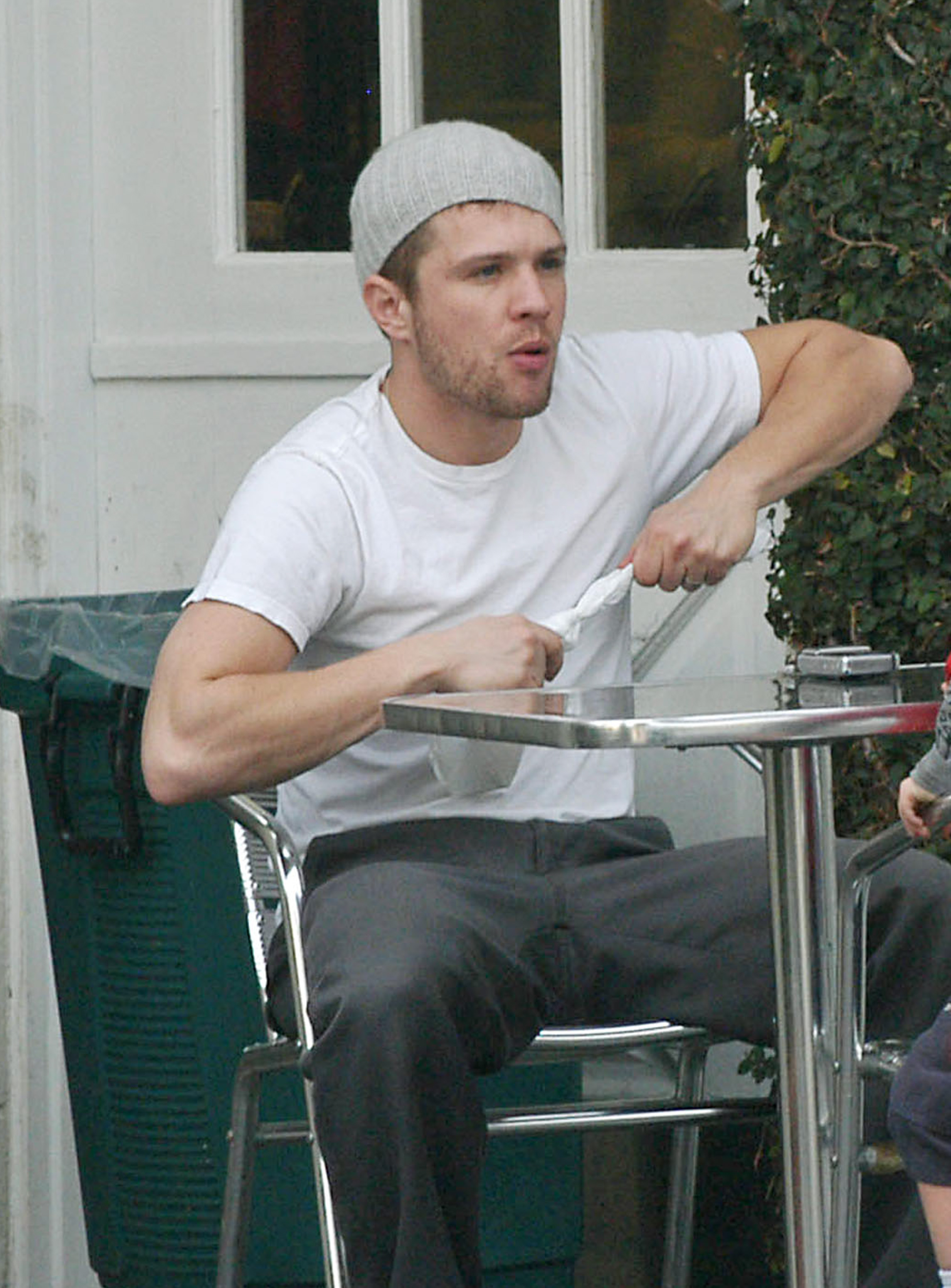 Ryan Phillippe visto el 26 de febrero de 2006, en Los Ángeles, California | Fuente: Getty Images