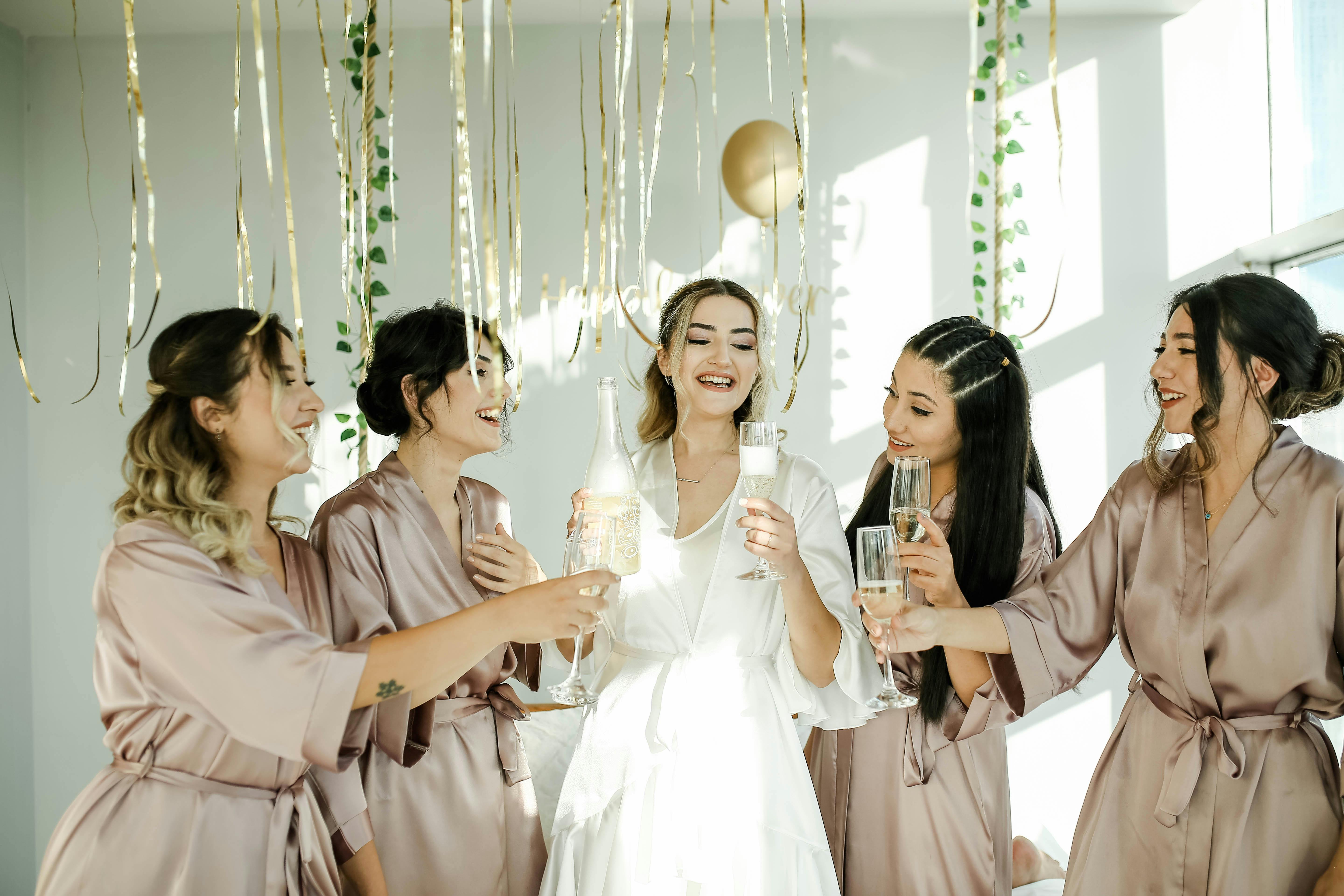 Una despedida de soltera | Fuente: Pexels