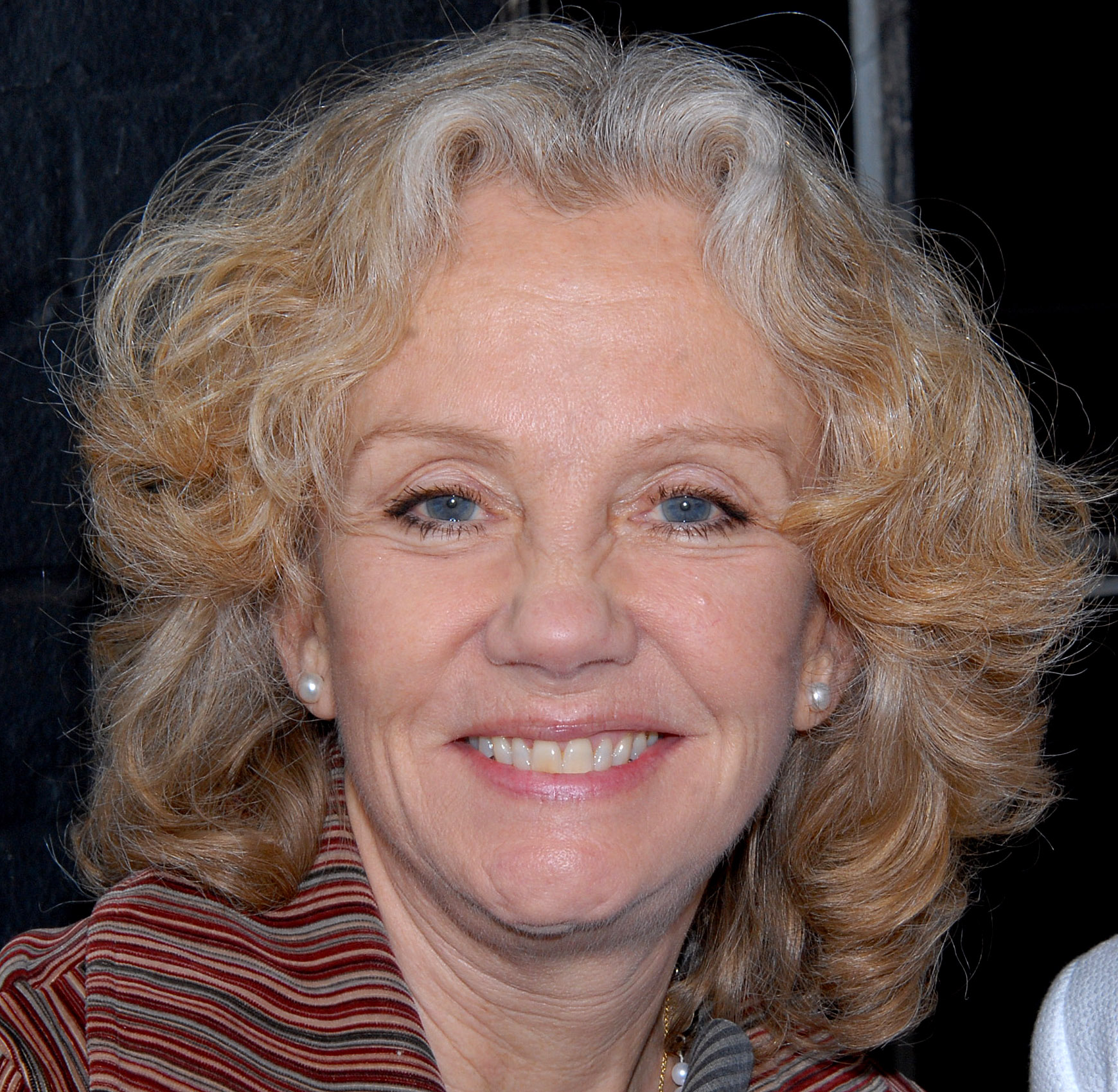 Hayley Mills asiste a la inauguración de una placa para Sir john Mills el 9 de mayo de 2010, en Londres, Inglaterra | Fuente: Getty Images