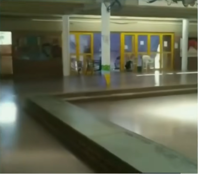 Parte interna del colegio en Argentina donde ocurrió el ataque armado | Fuente: YouTube/Noticias Caracol